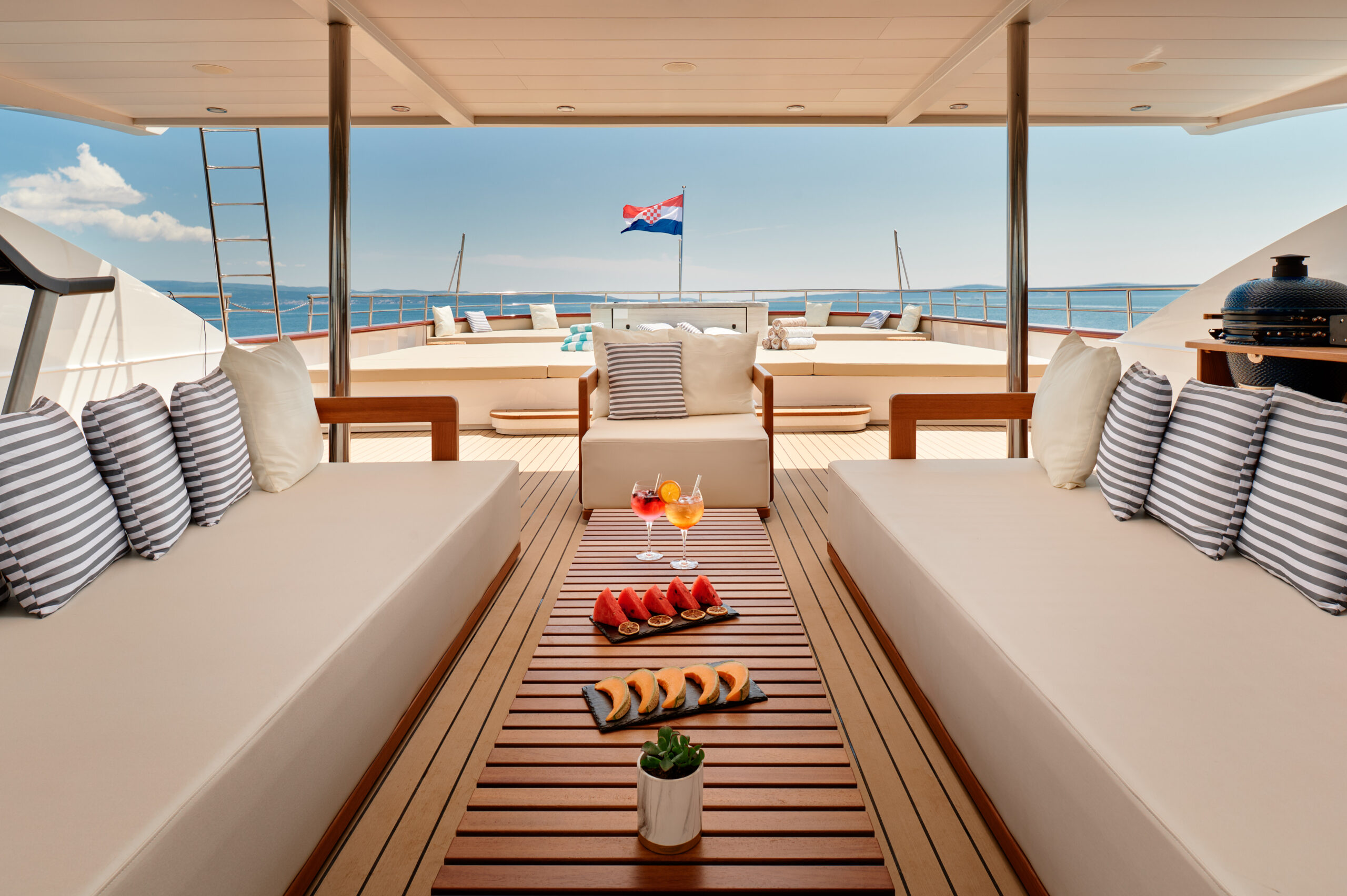levante_yacht