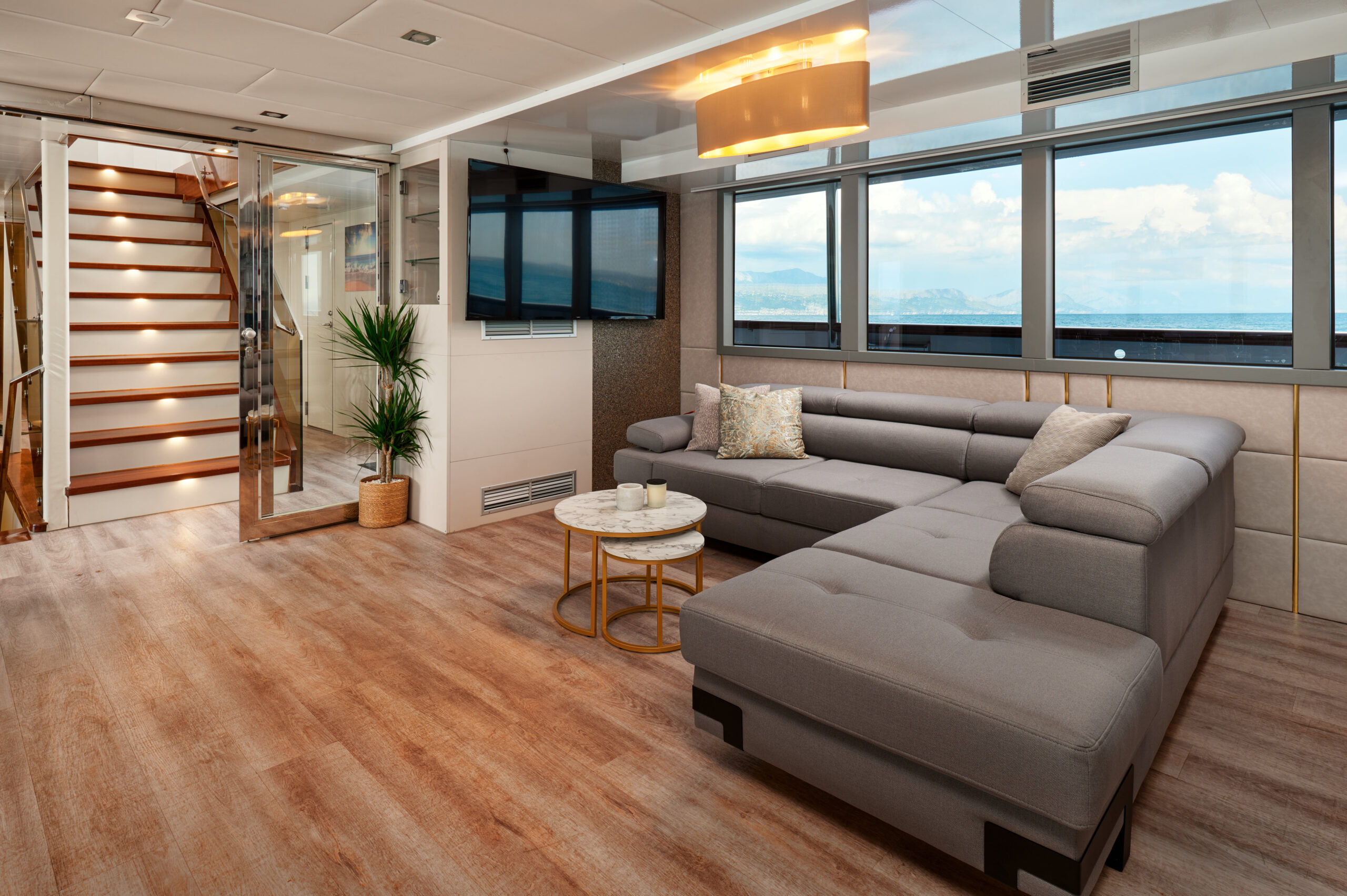 levante_yacht