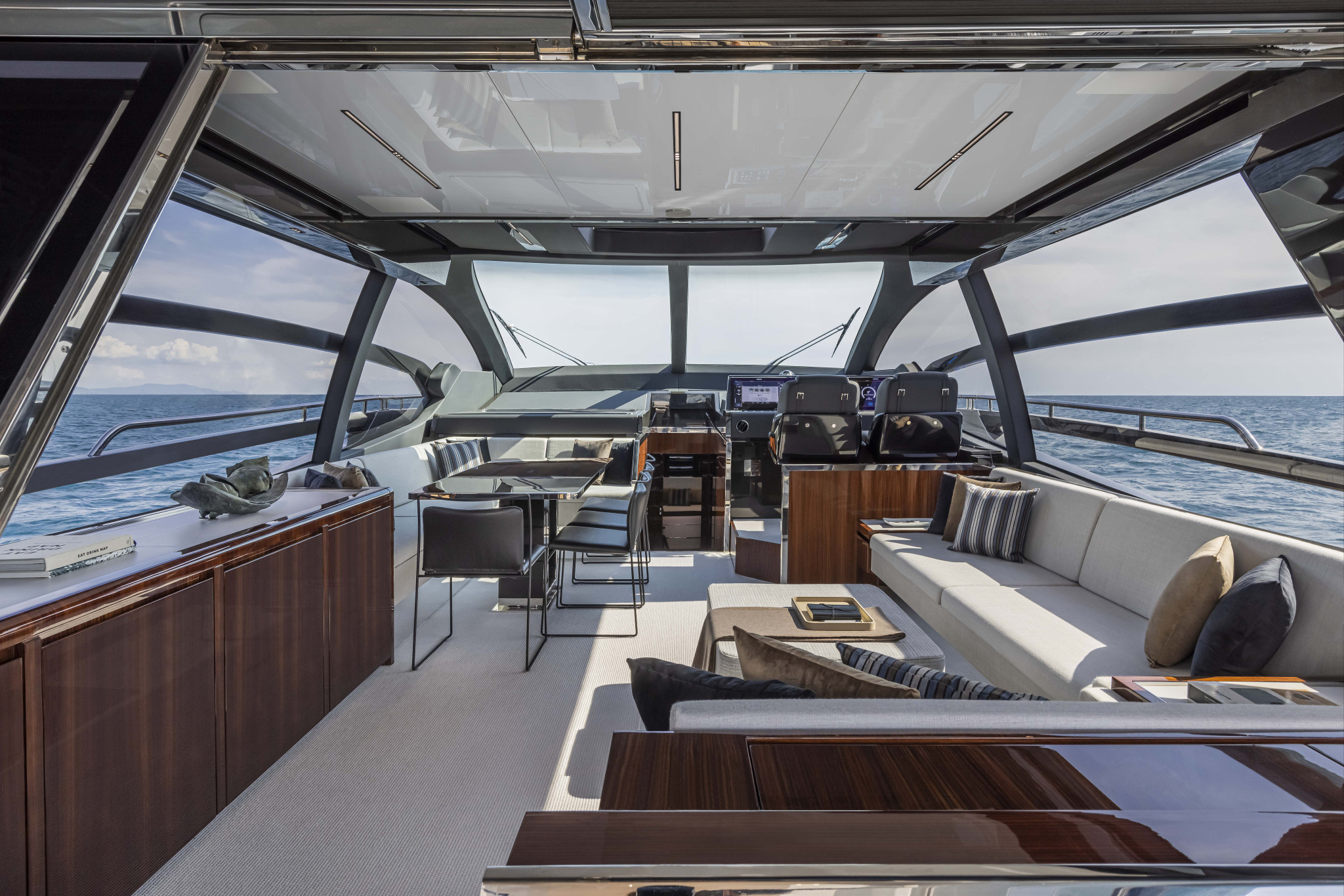 levante_yacht
