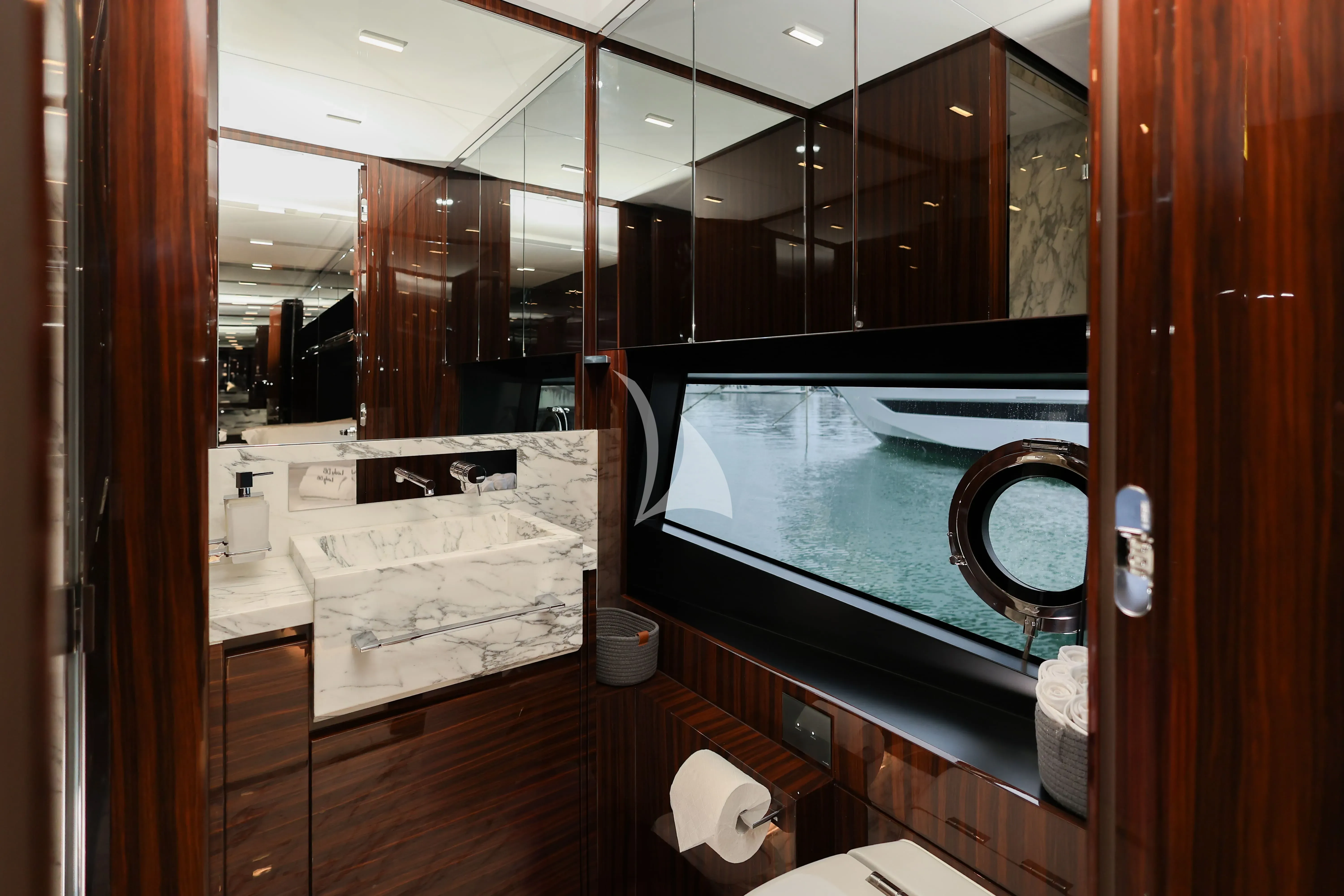 levante_yacht