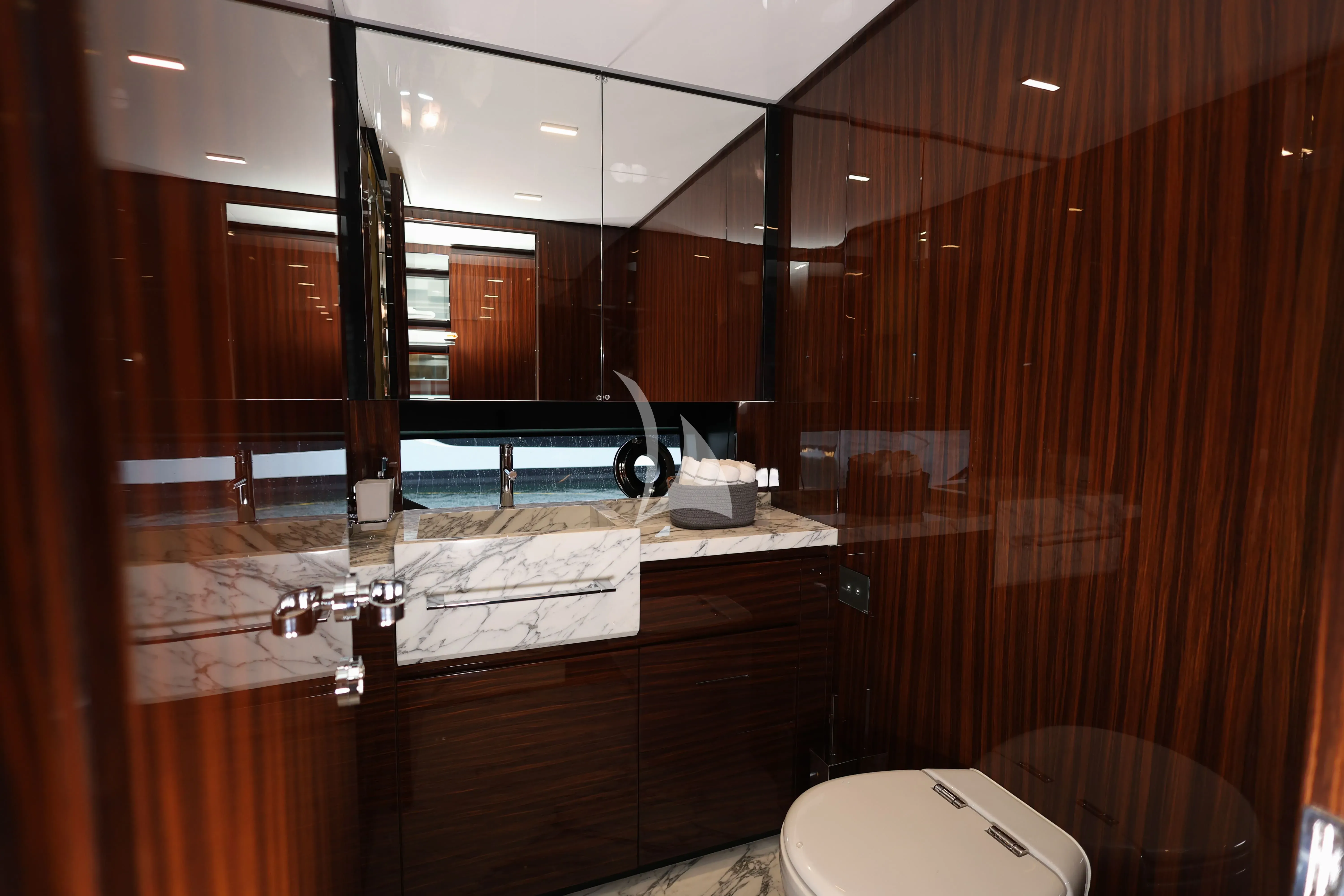 levante_yacht