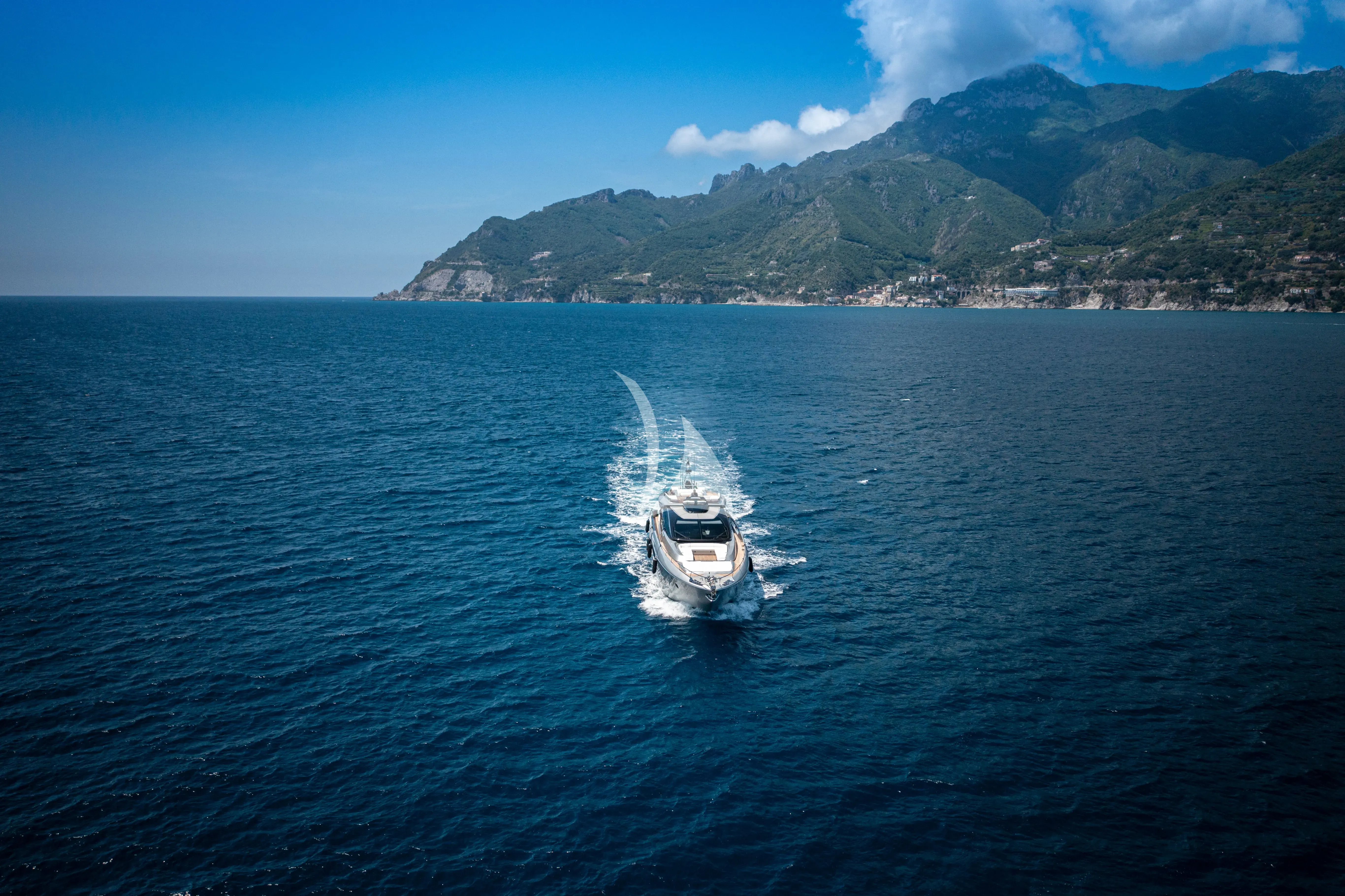 levante_yacht