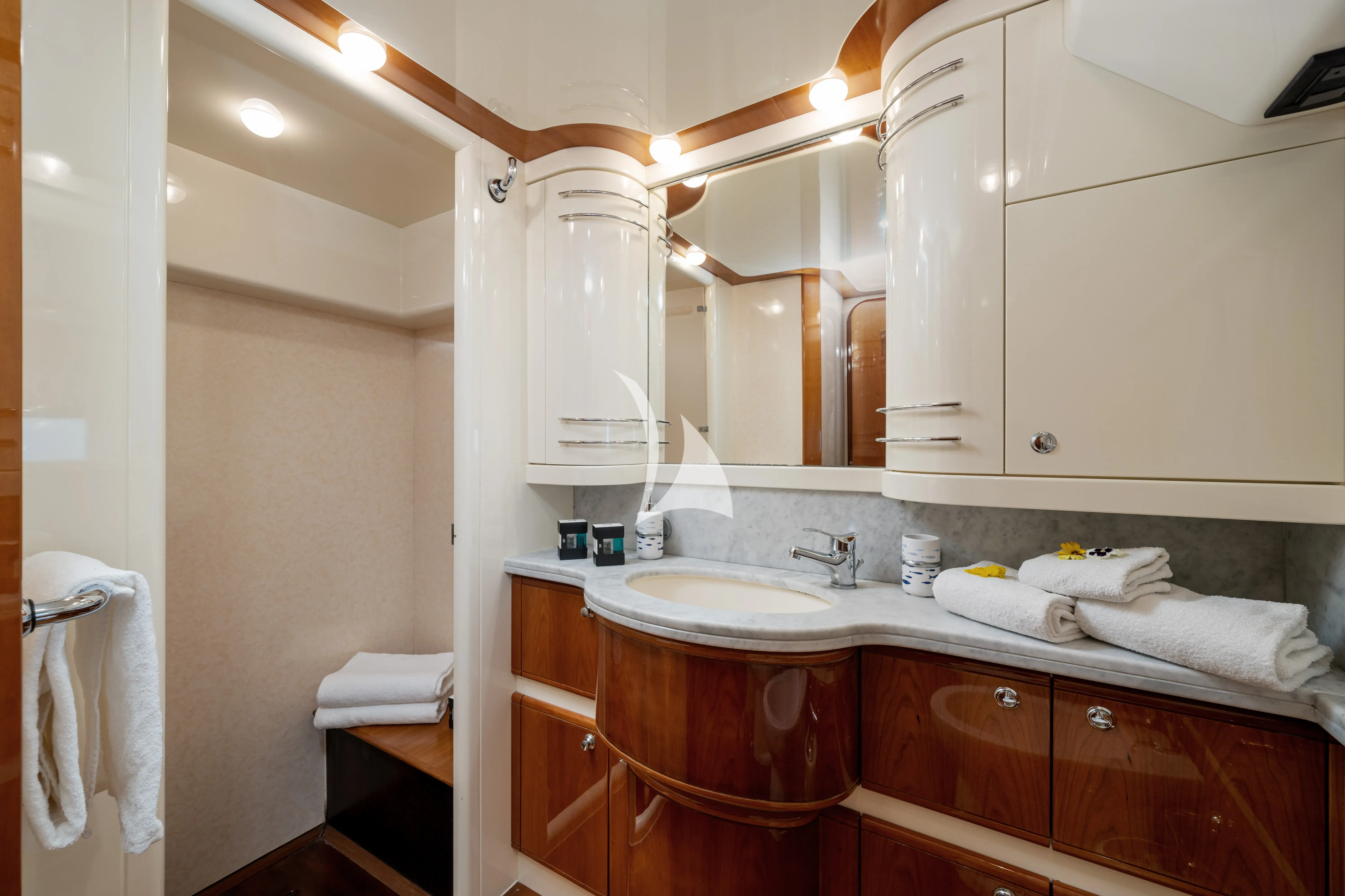 levante_yacht