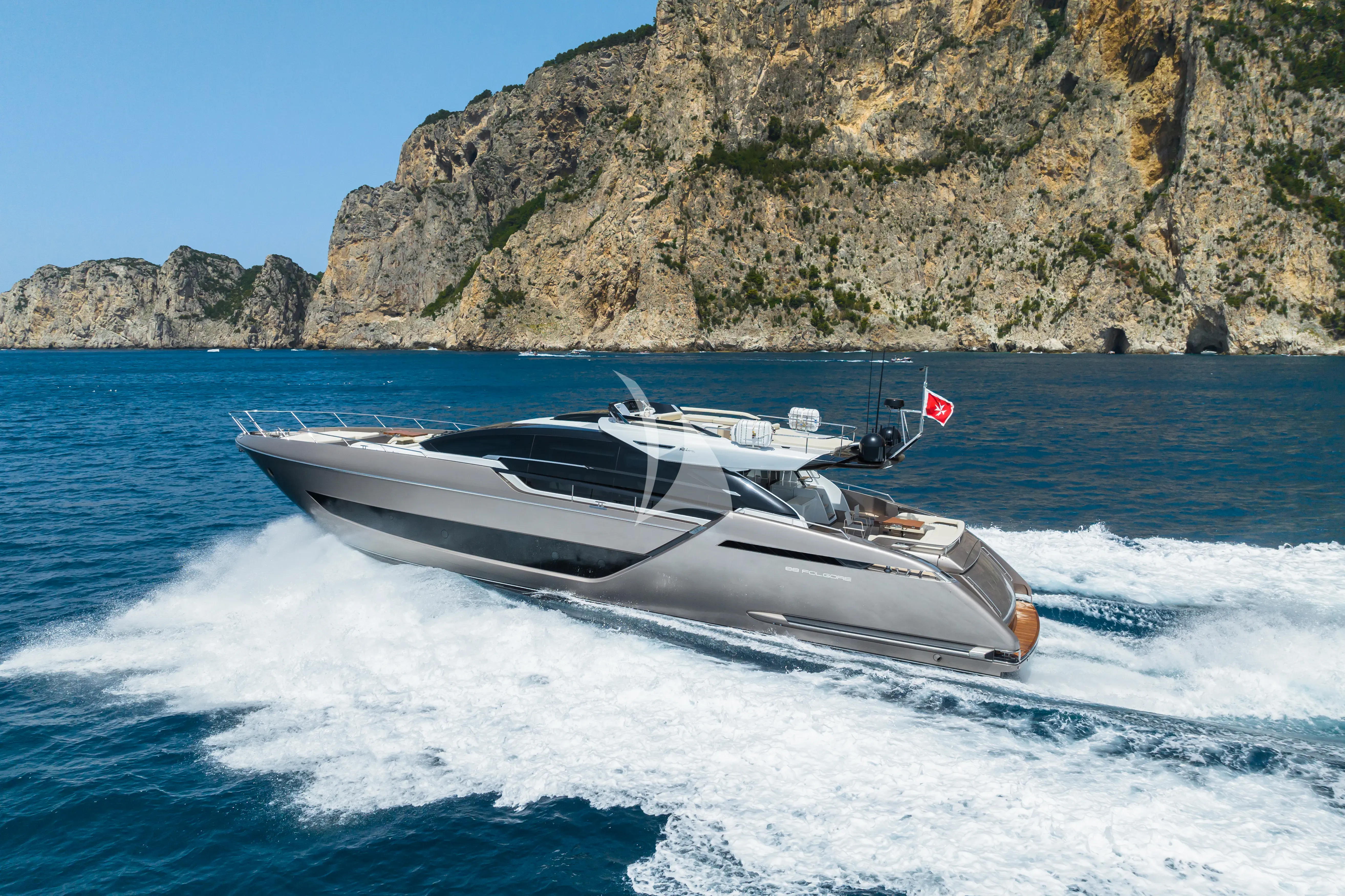 levante_yacht