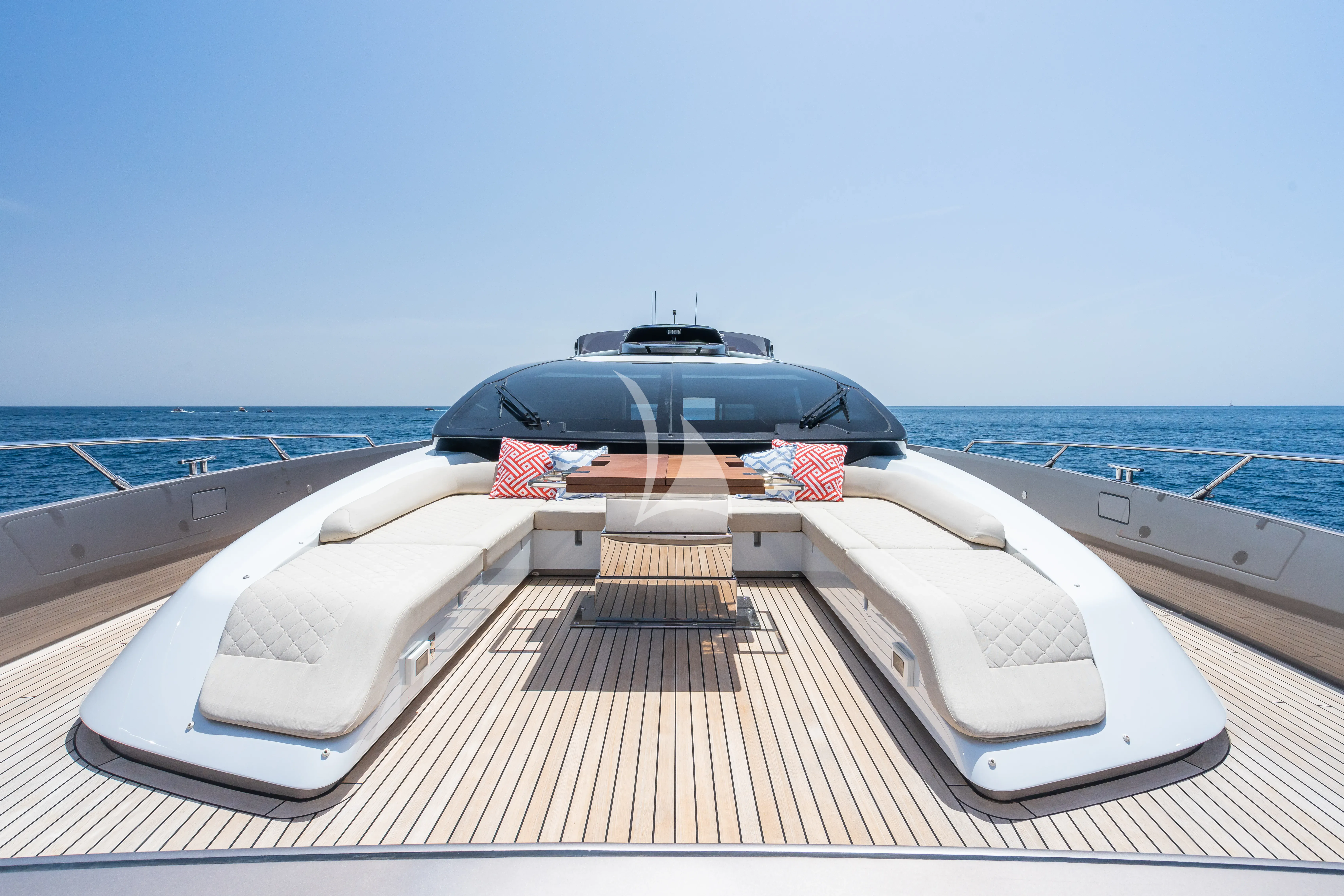 levante_yacht