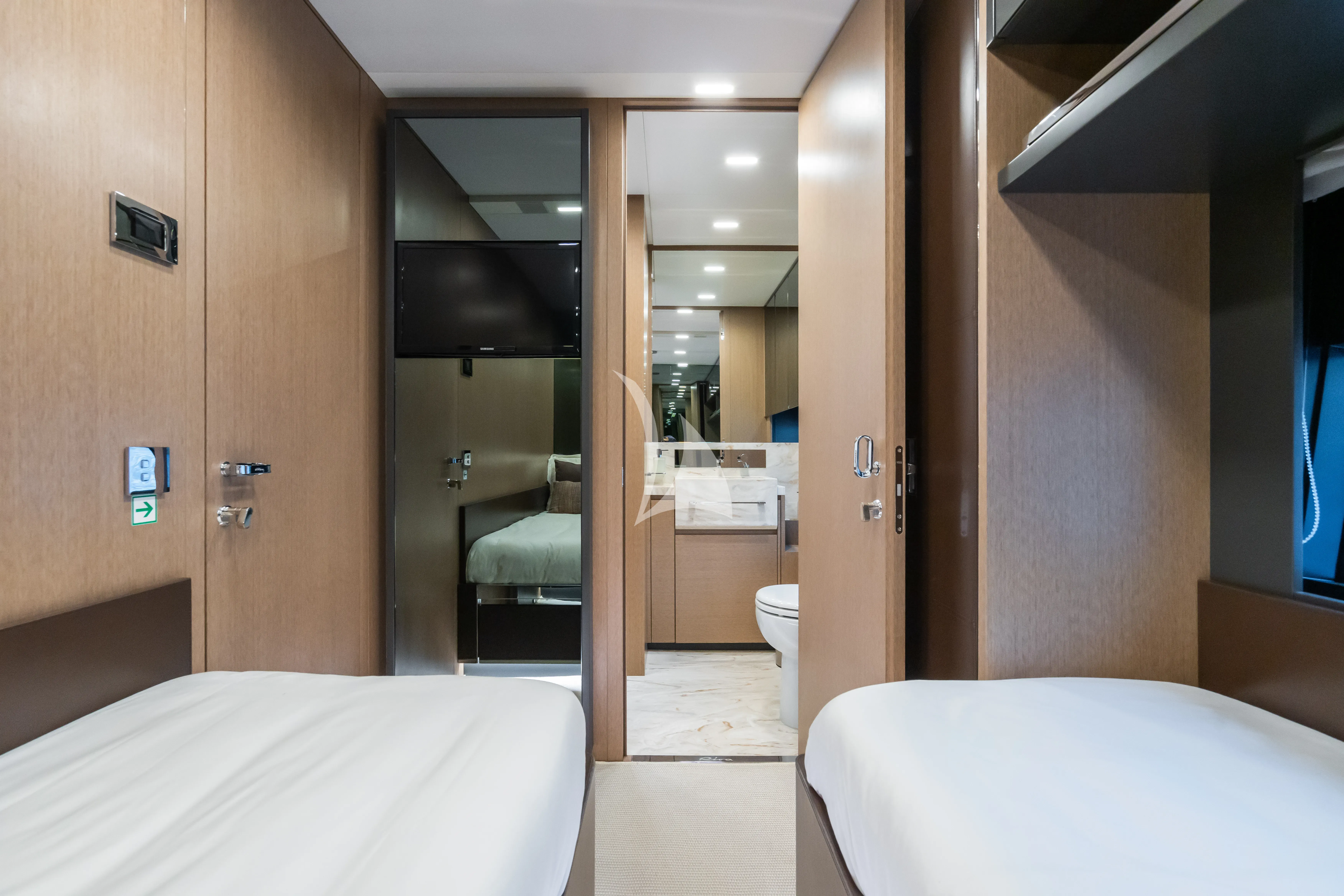 levante_yacht
