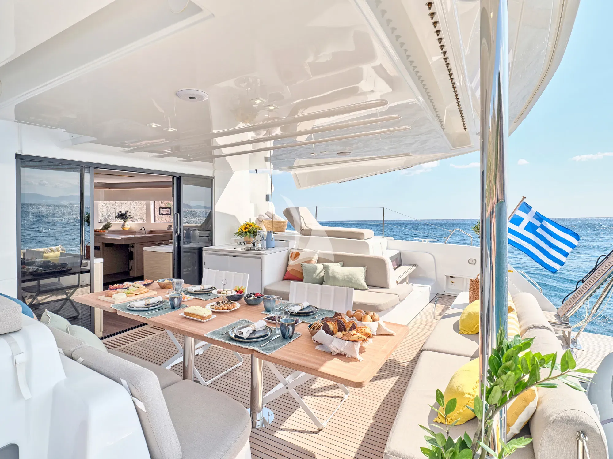 levante_yacht