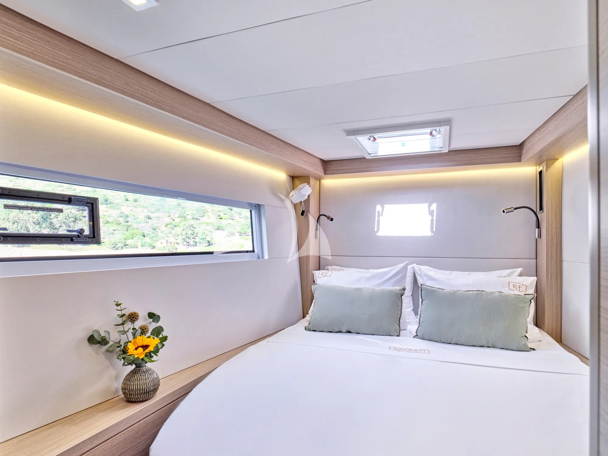 levante_yacht