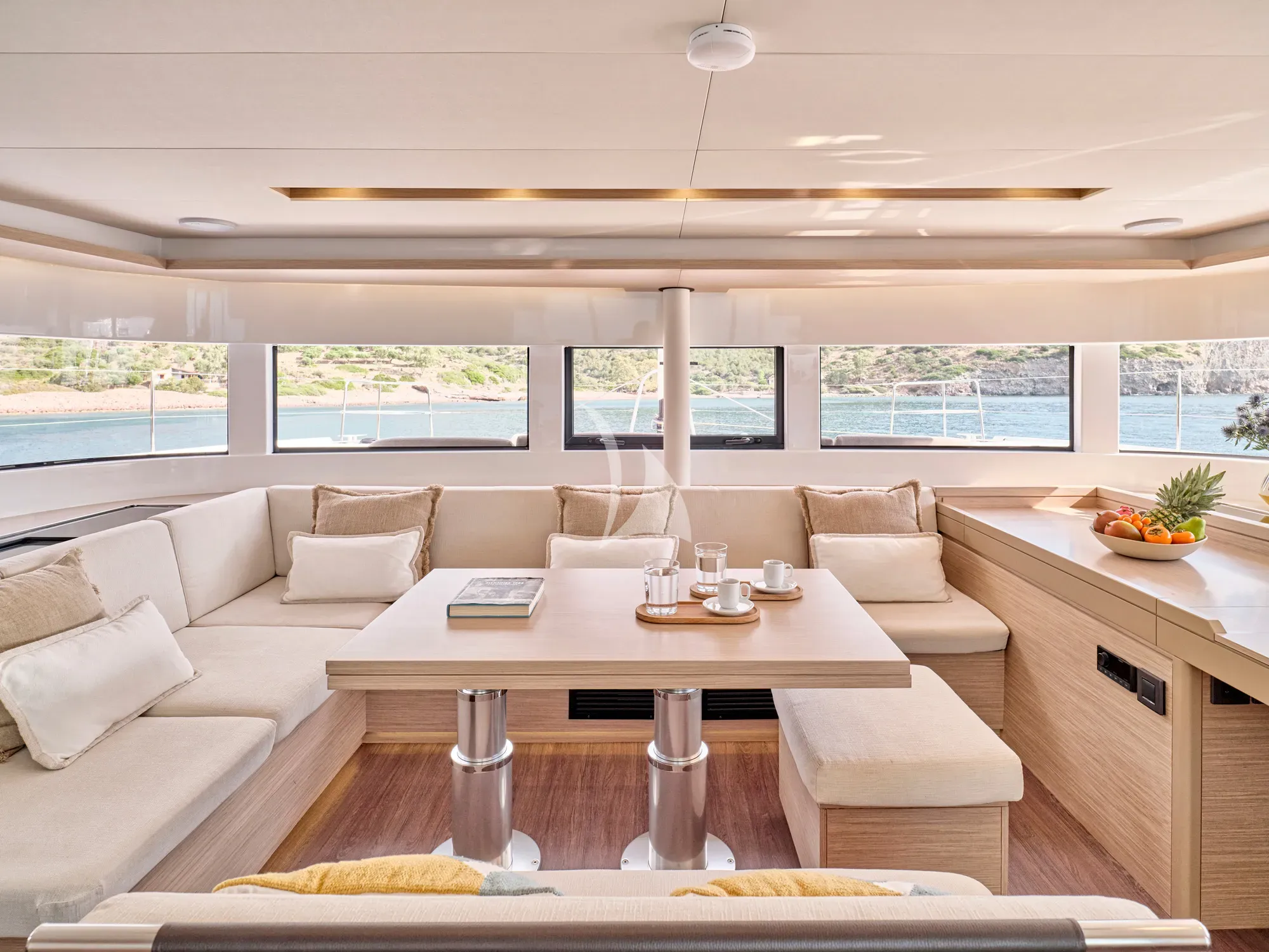 levante_yacht