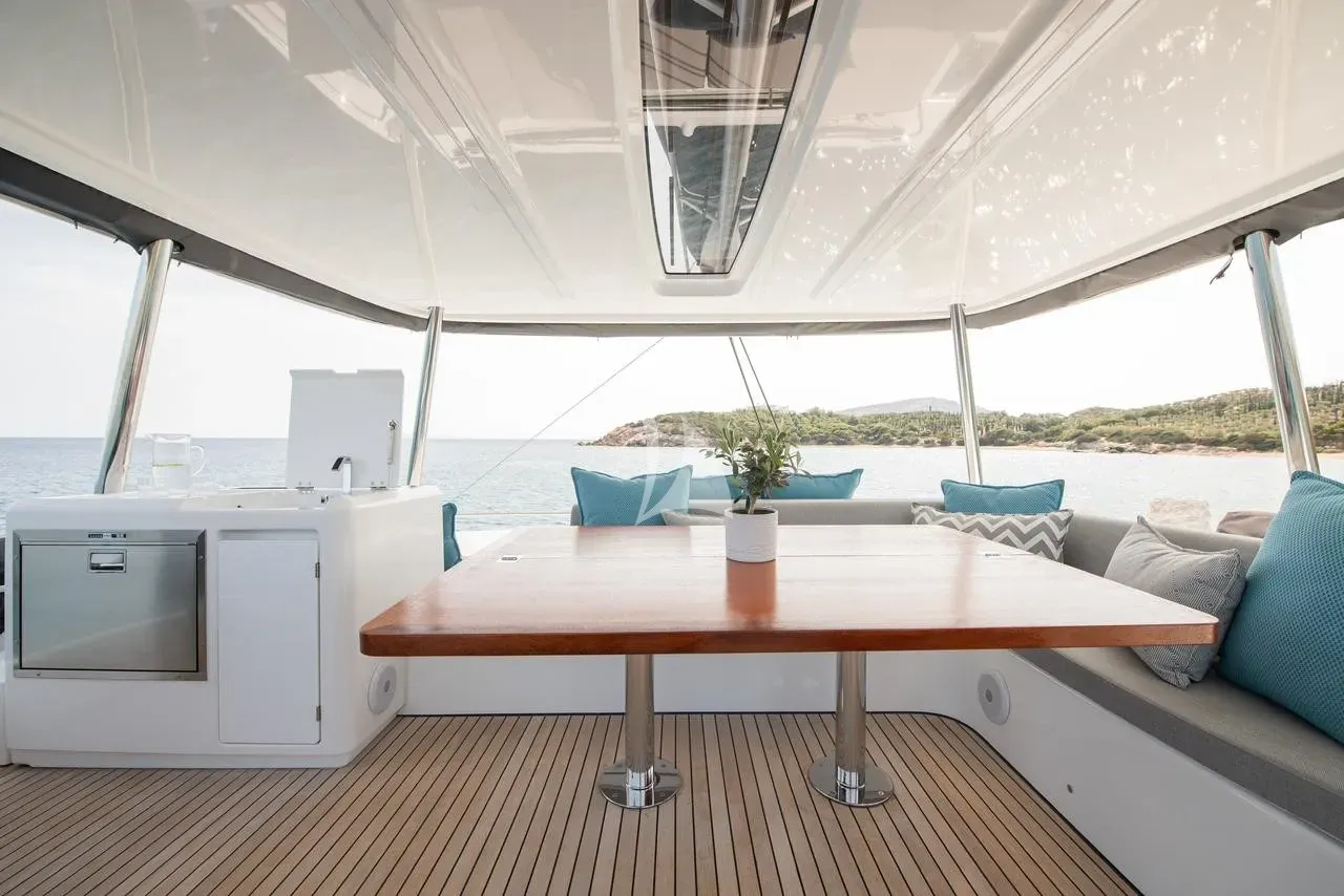 levante_yacht