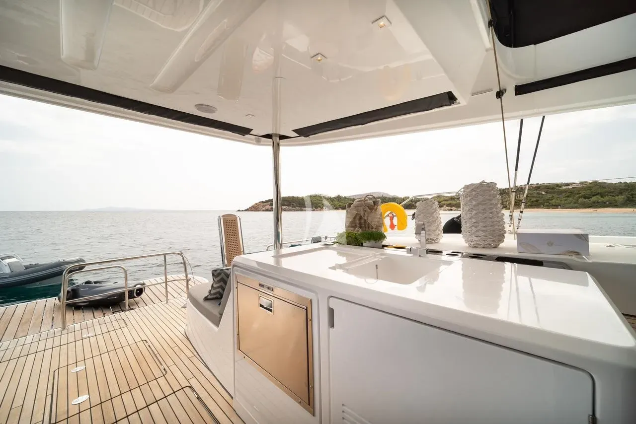 levante_yacht