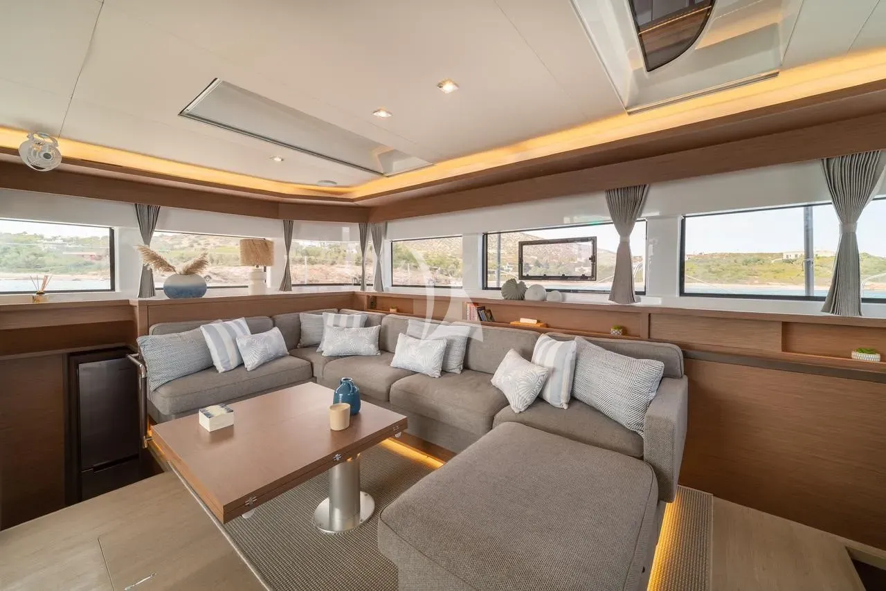 levante_yacht