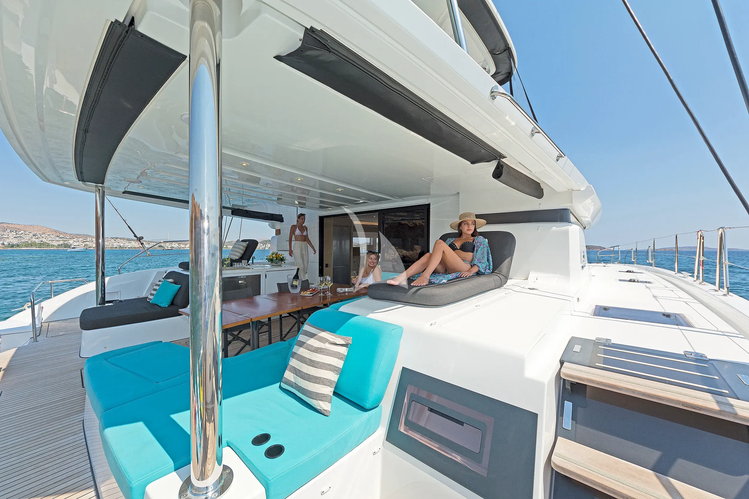 levante_yacht