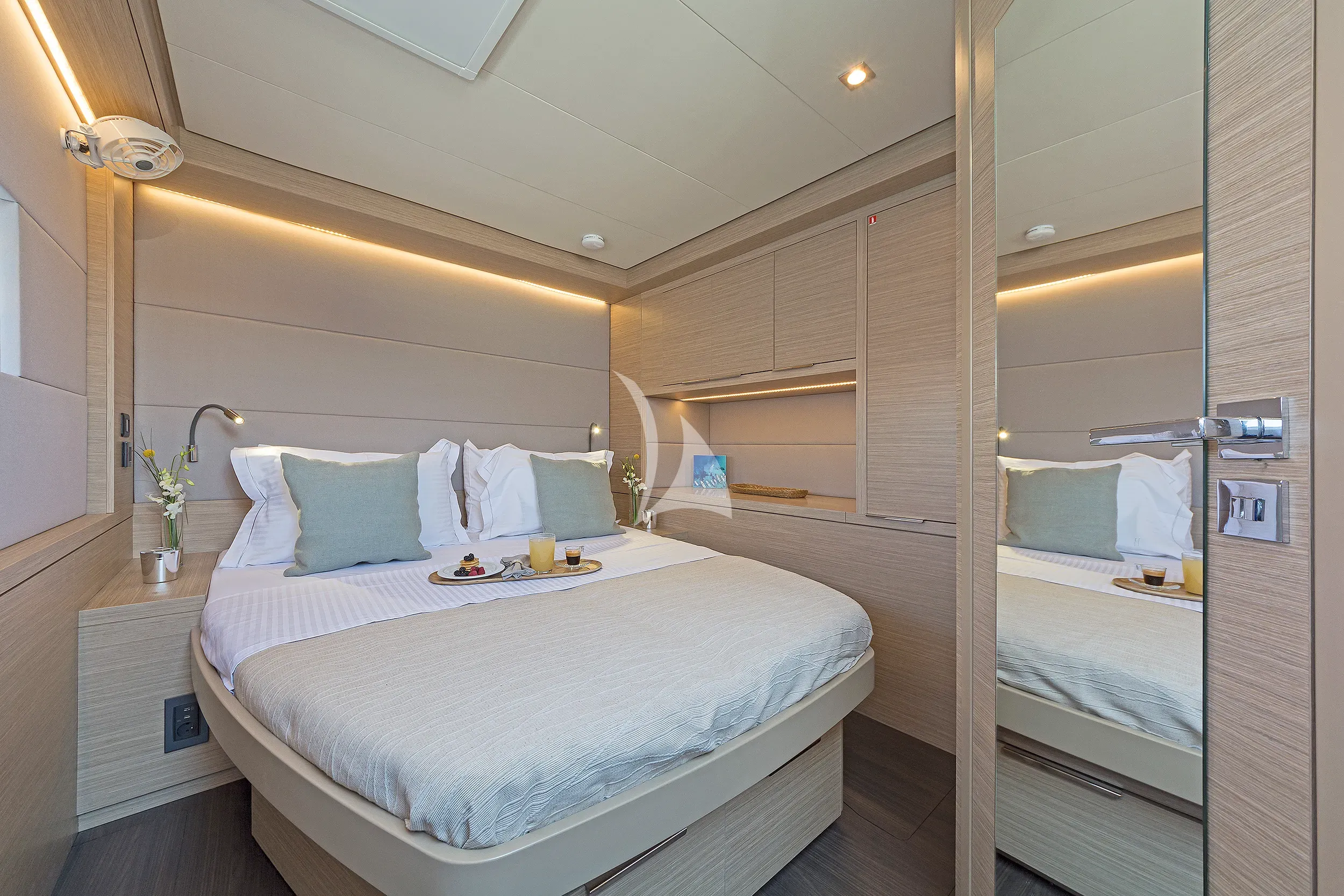 levante_yacht