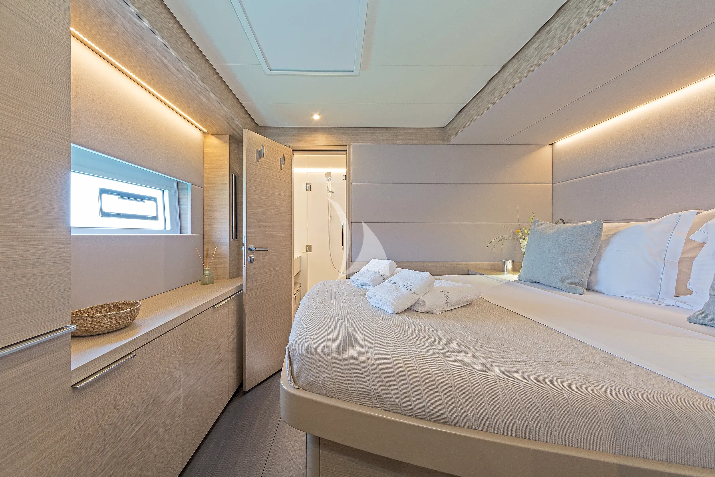 levante_yacht