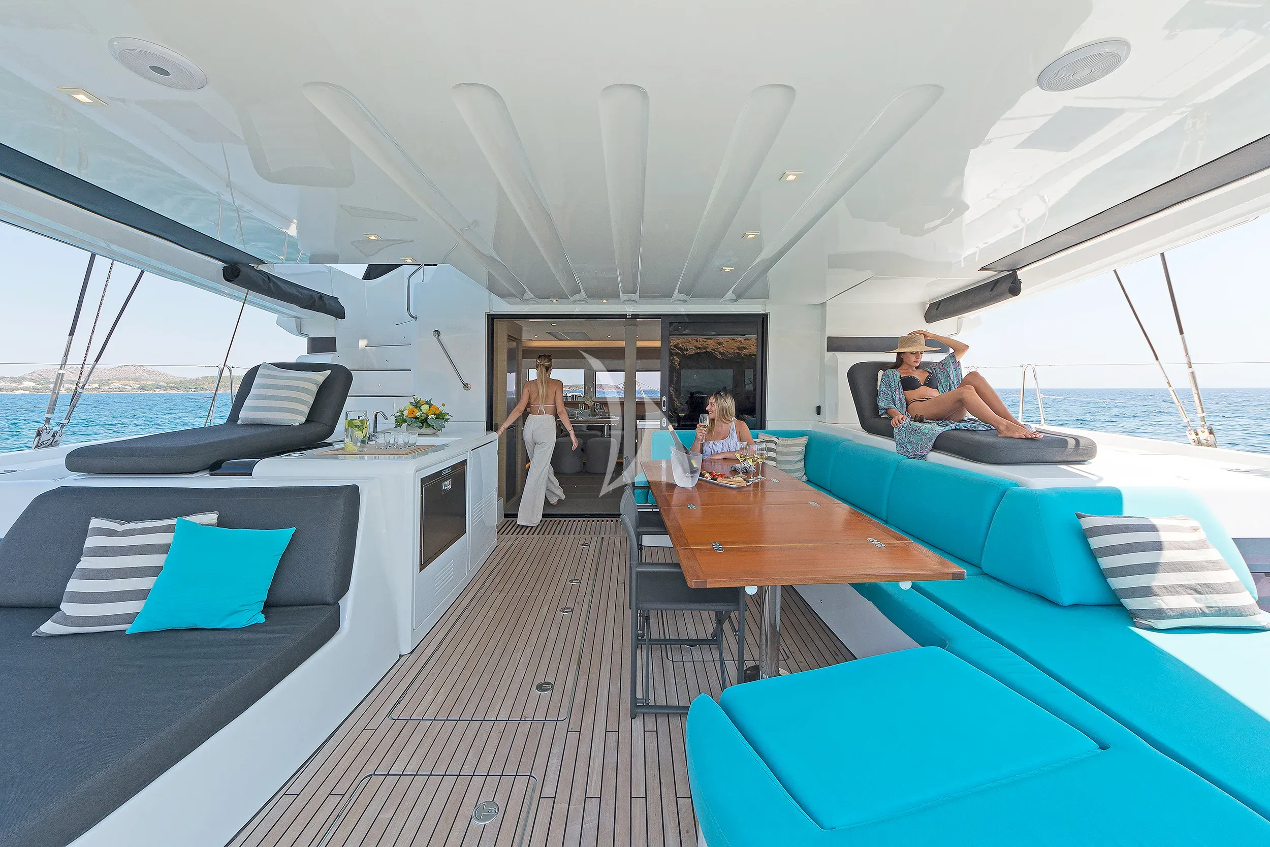 levante_yacht