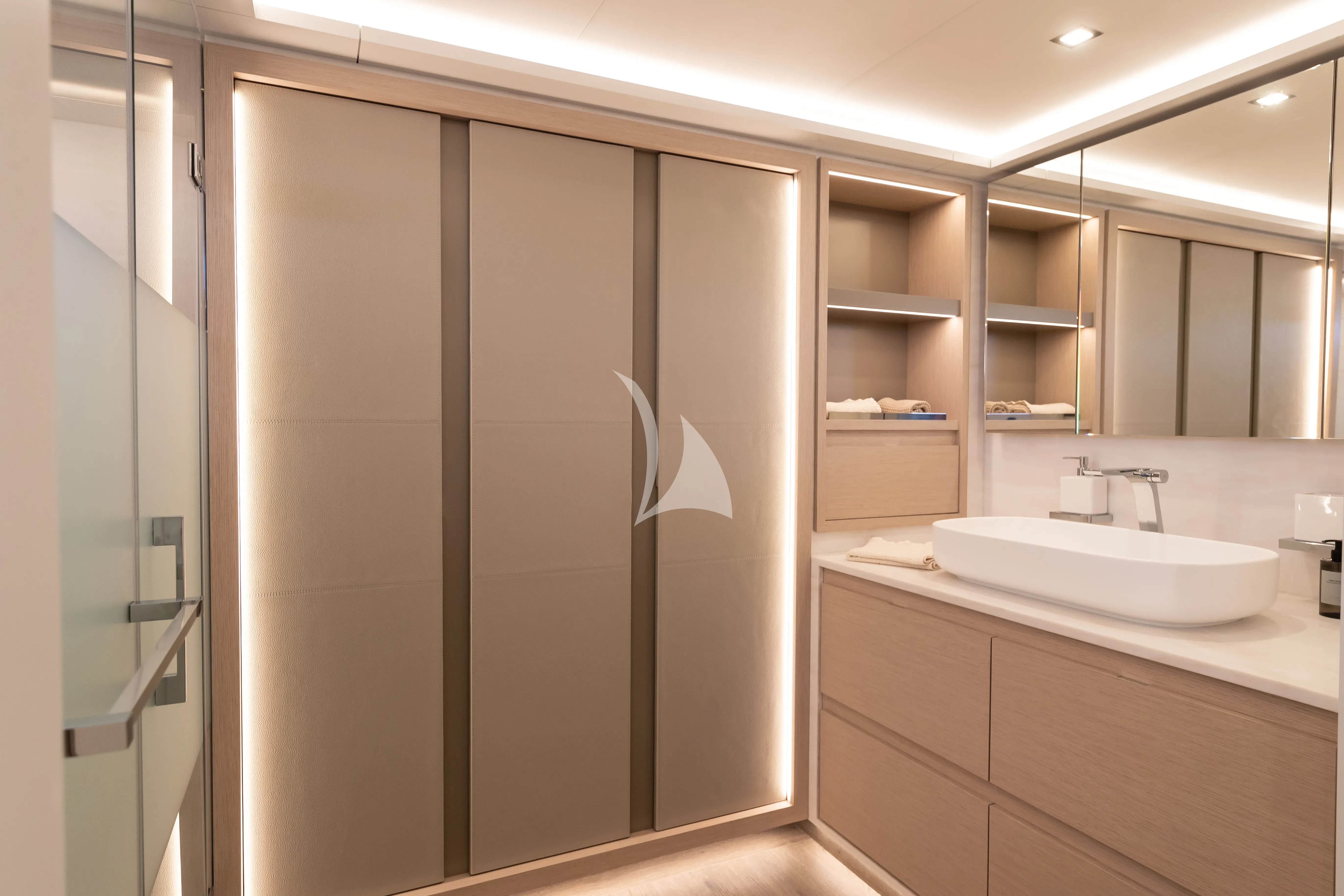 levante_yacht