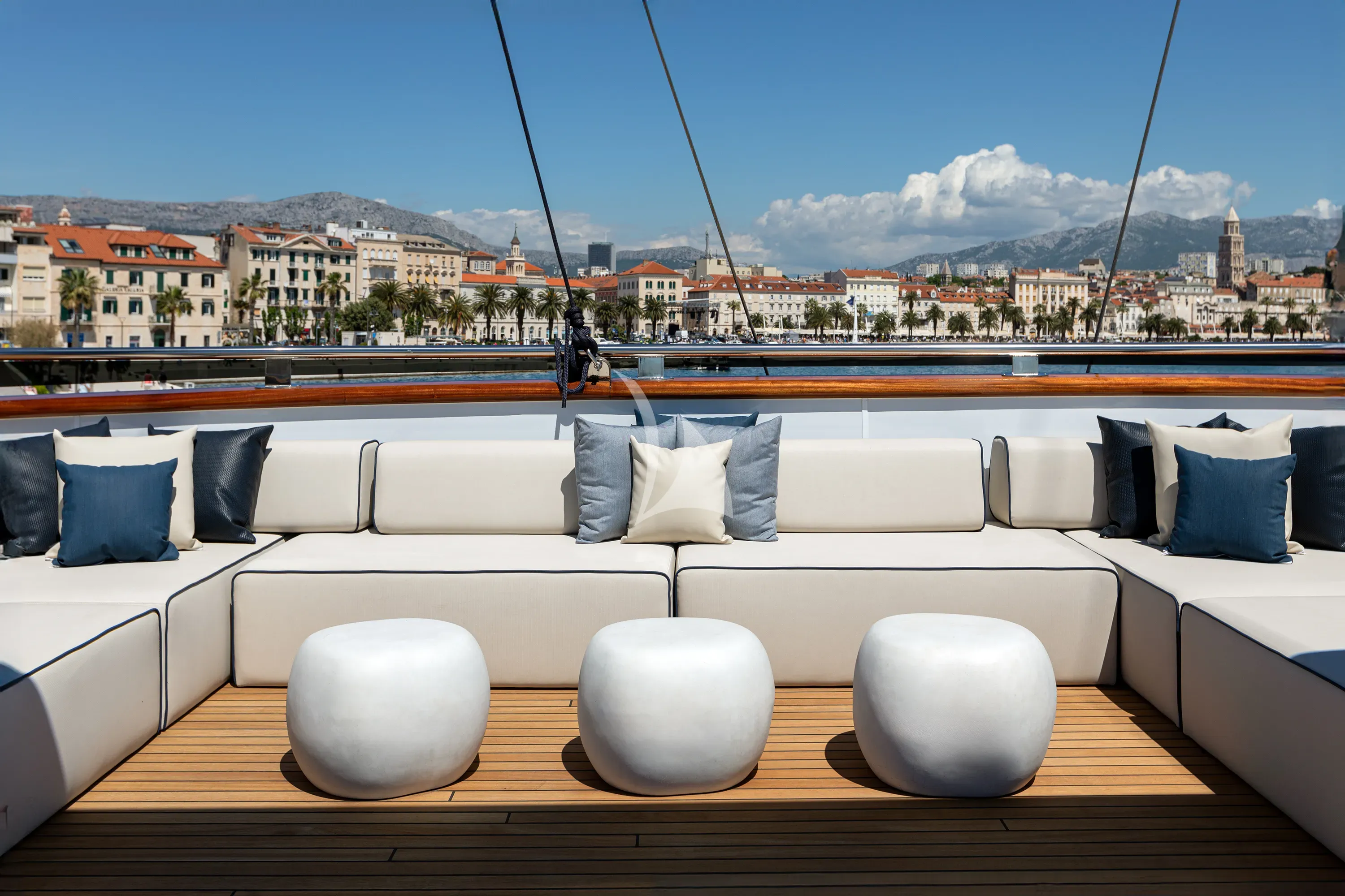 levante_yacht