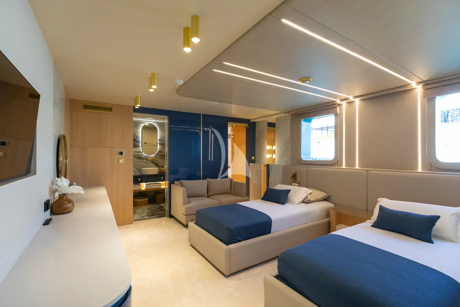 levante_yacht