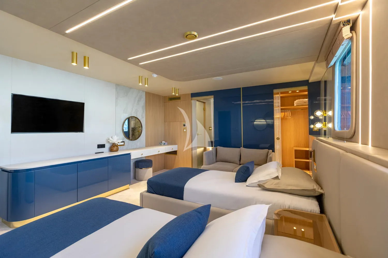 levante_yacht
