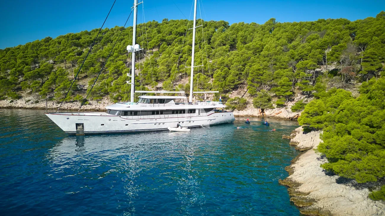levante_yacht