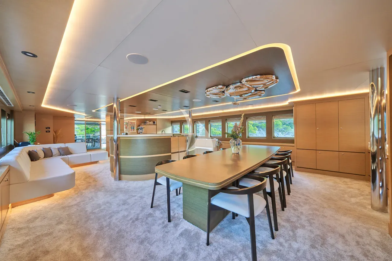 levante_yacht