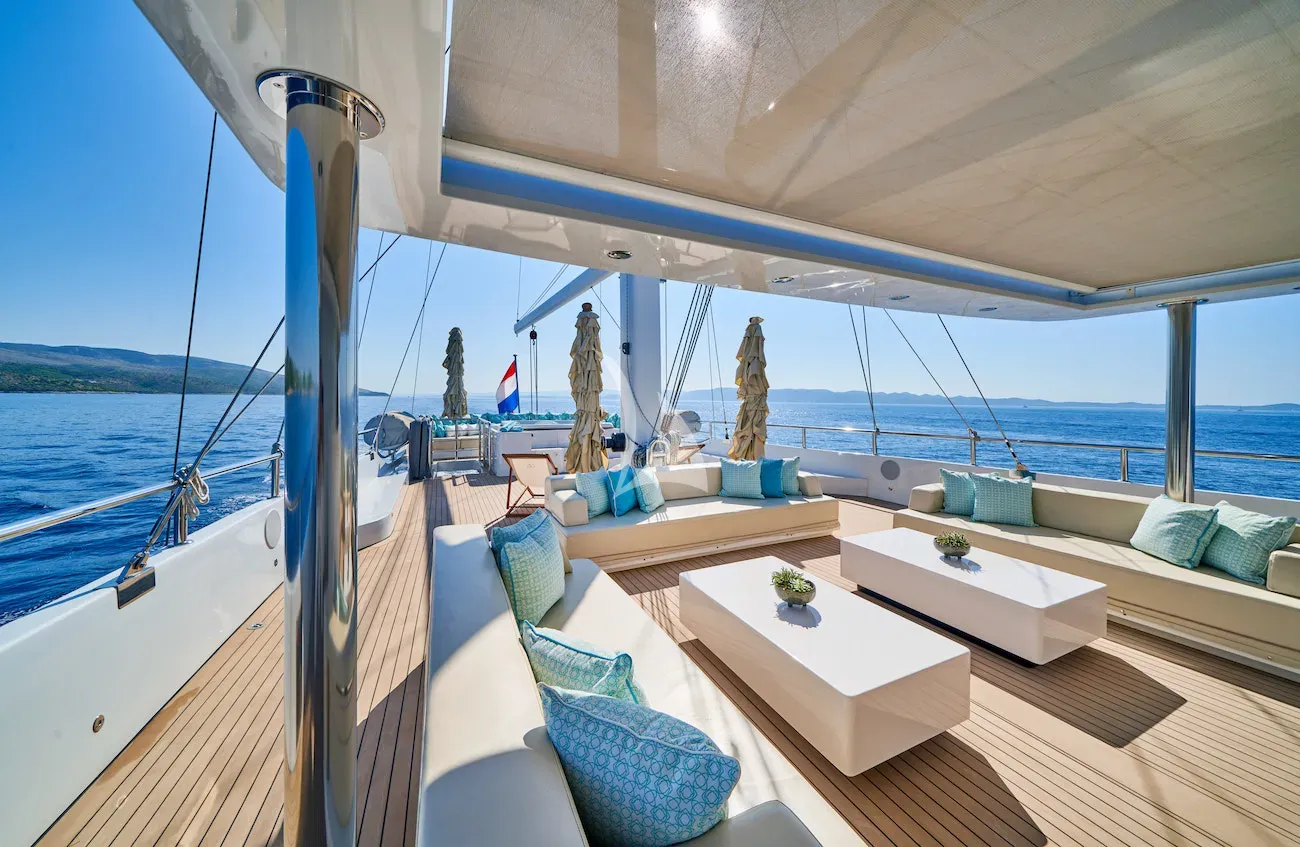 levante_yacht