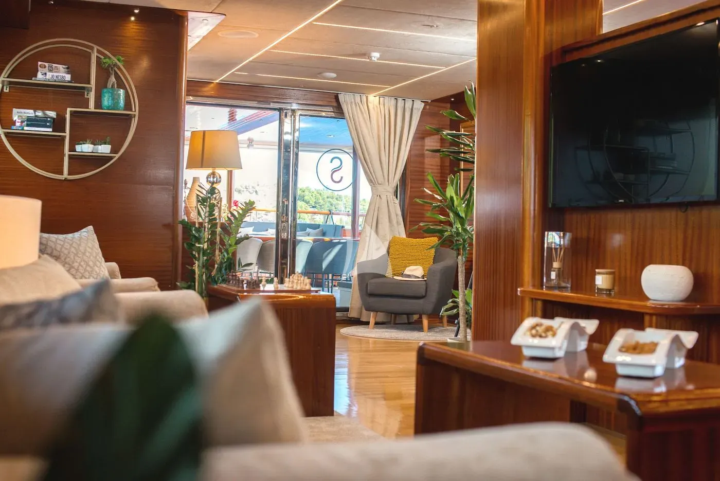levante_yacht