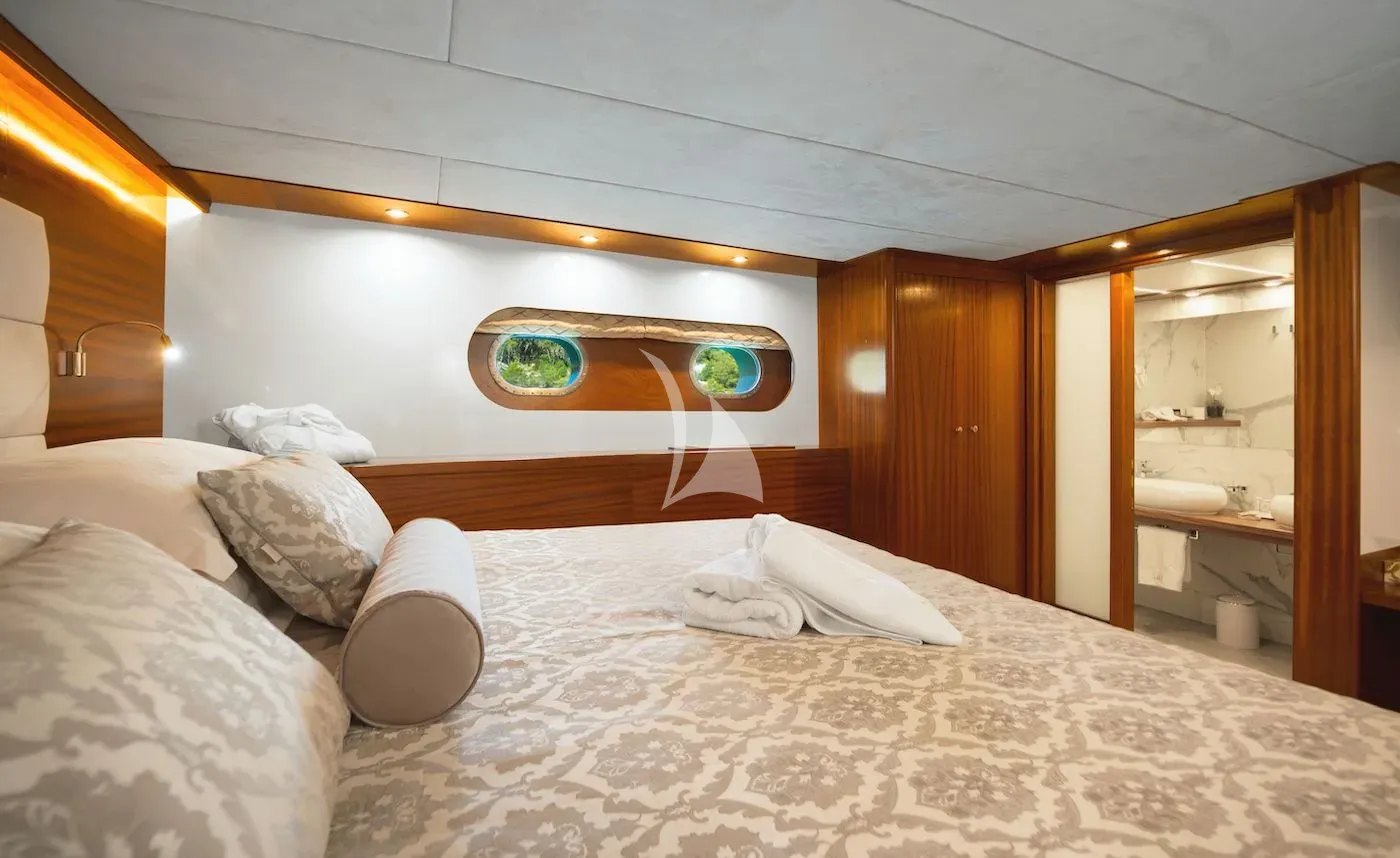 levante_yacht
