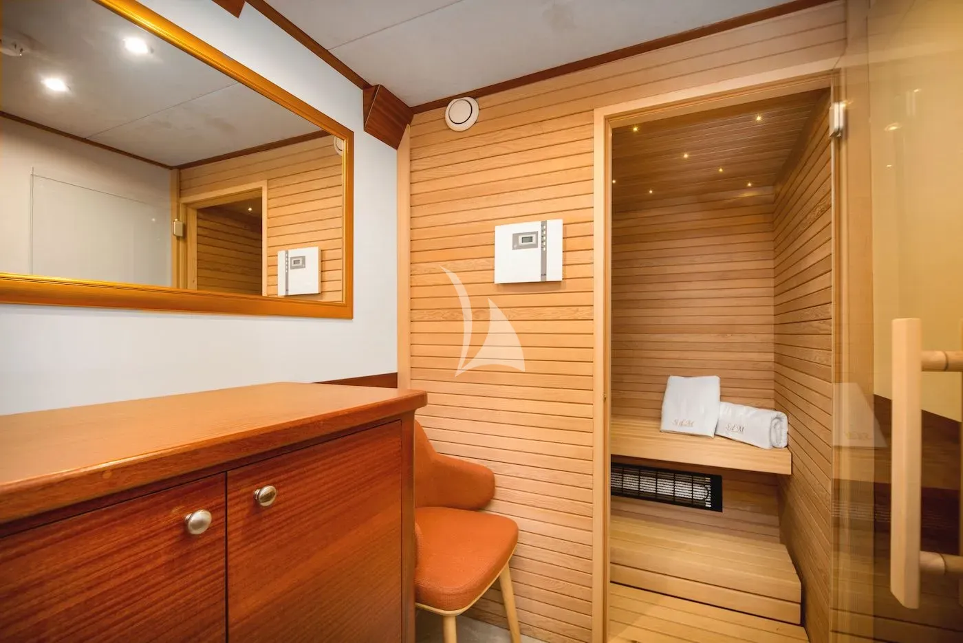 levante_yacht