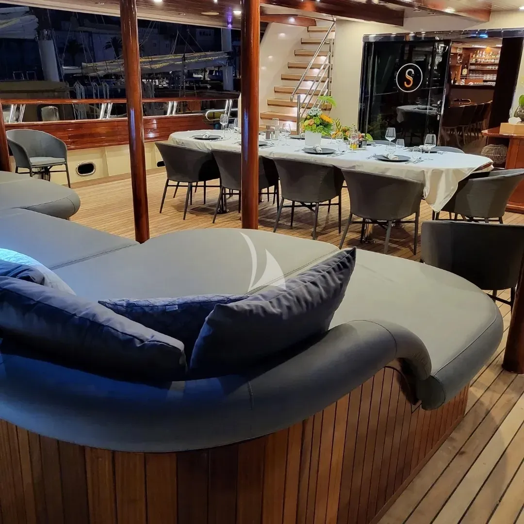 levante_yacht