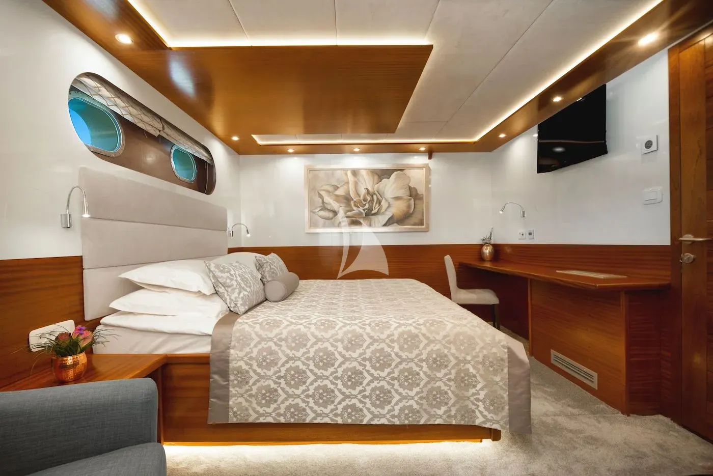 levante_yacht