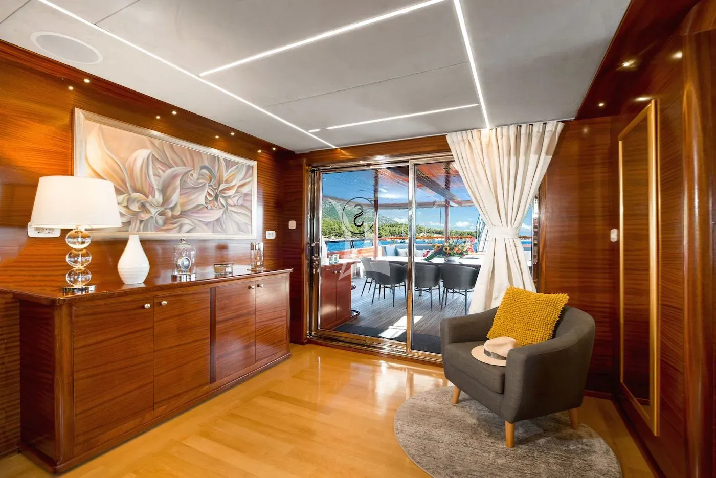 levante_yacht
