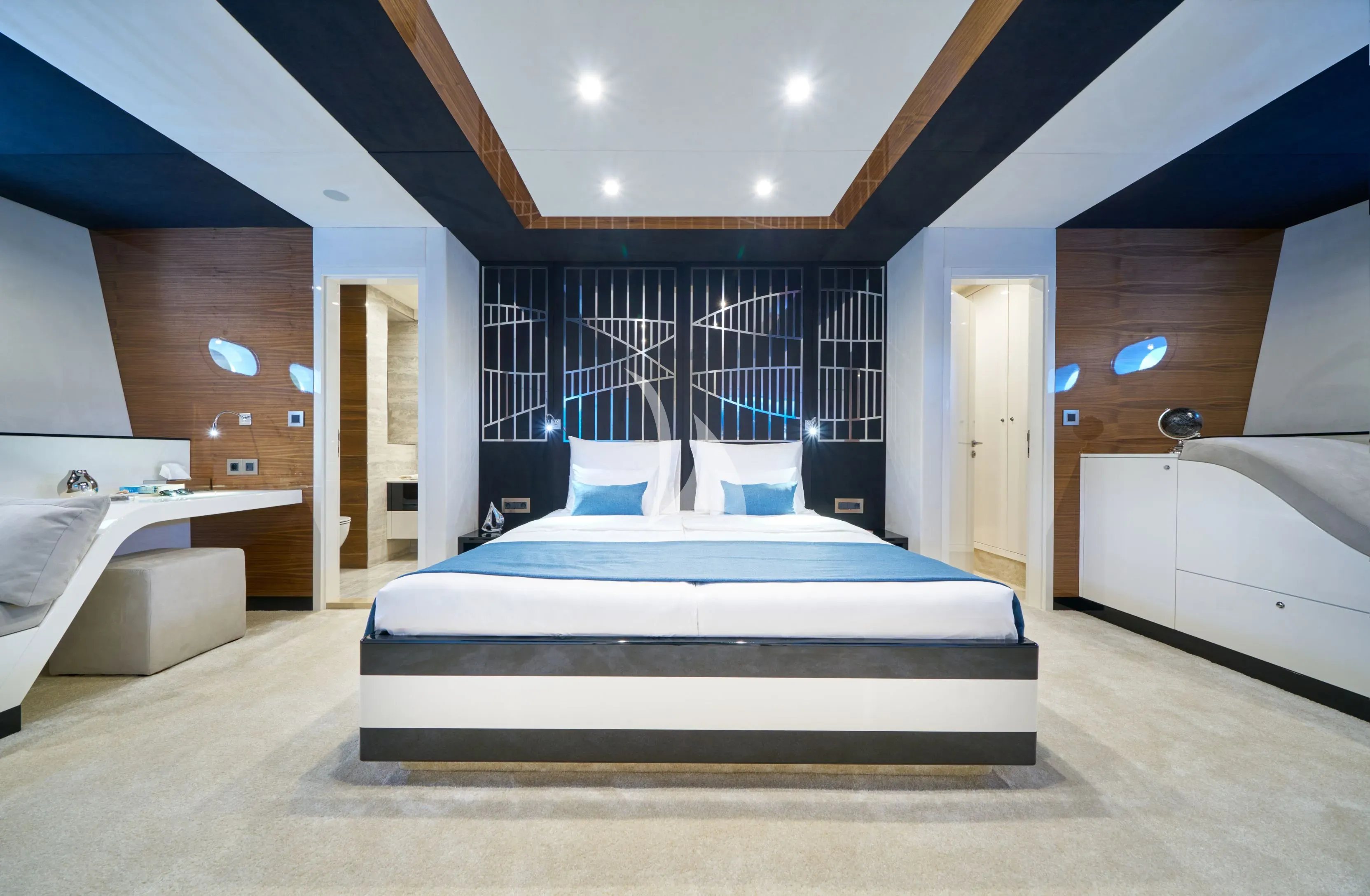 levante_yacht