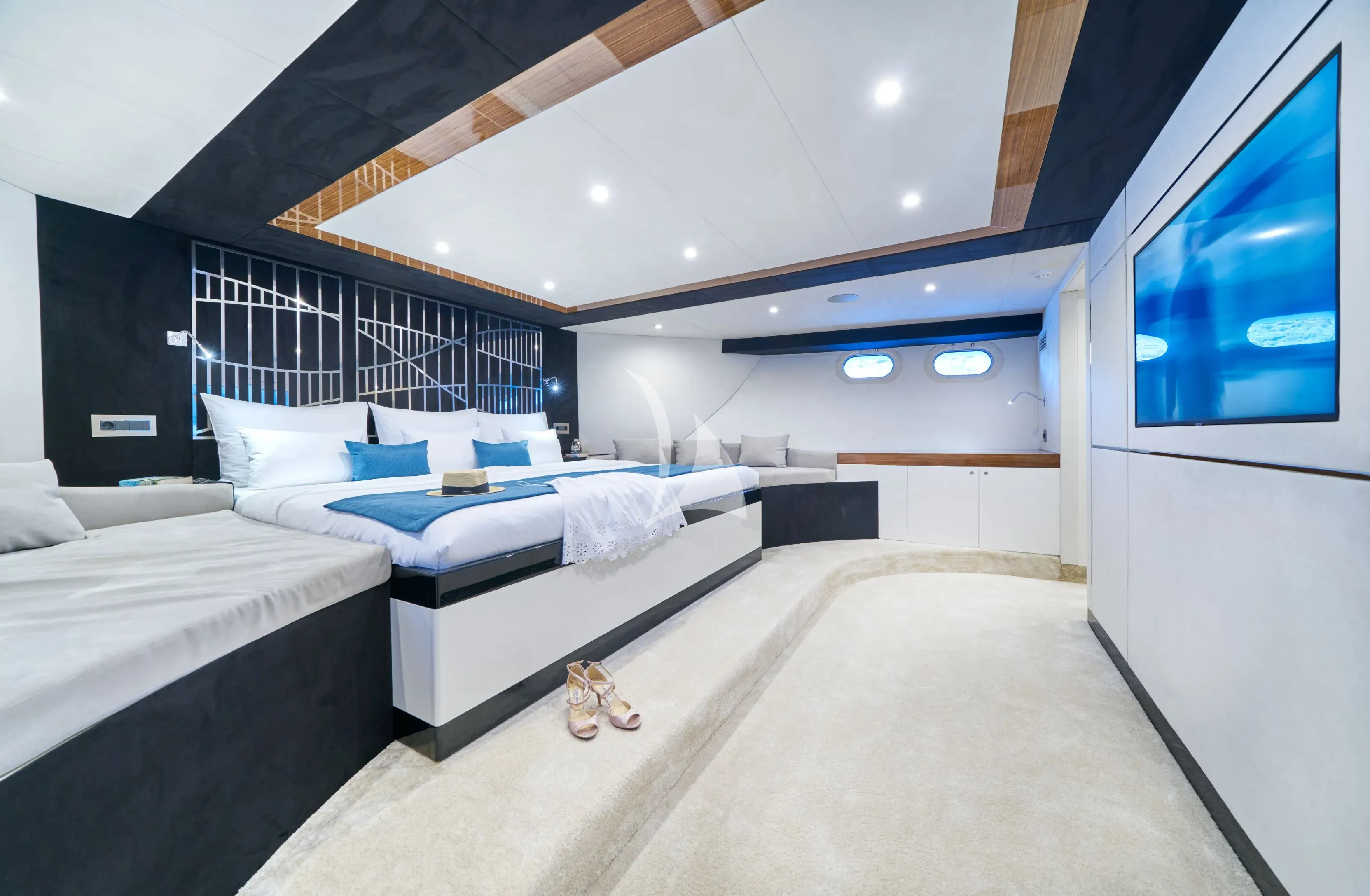 levante_yacht