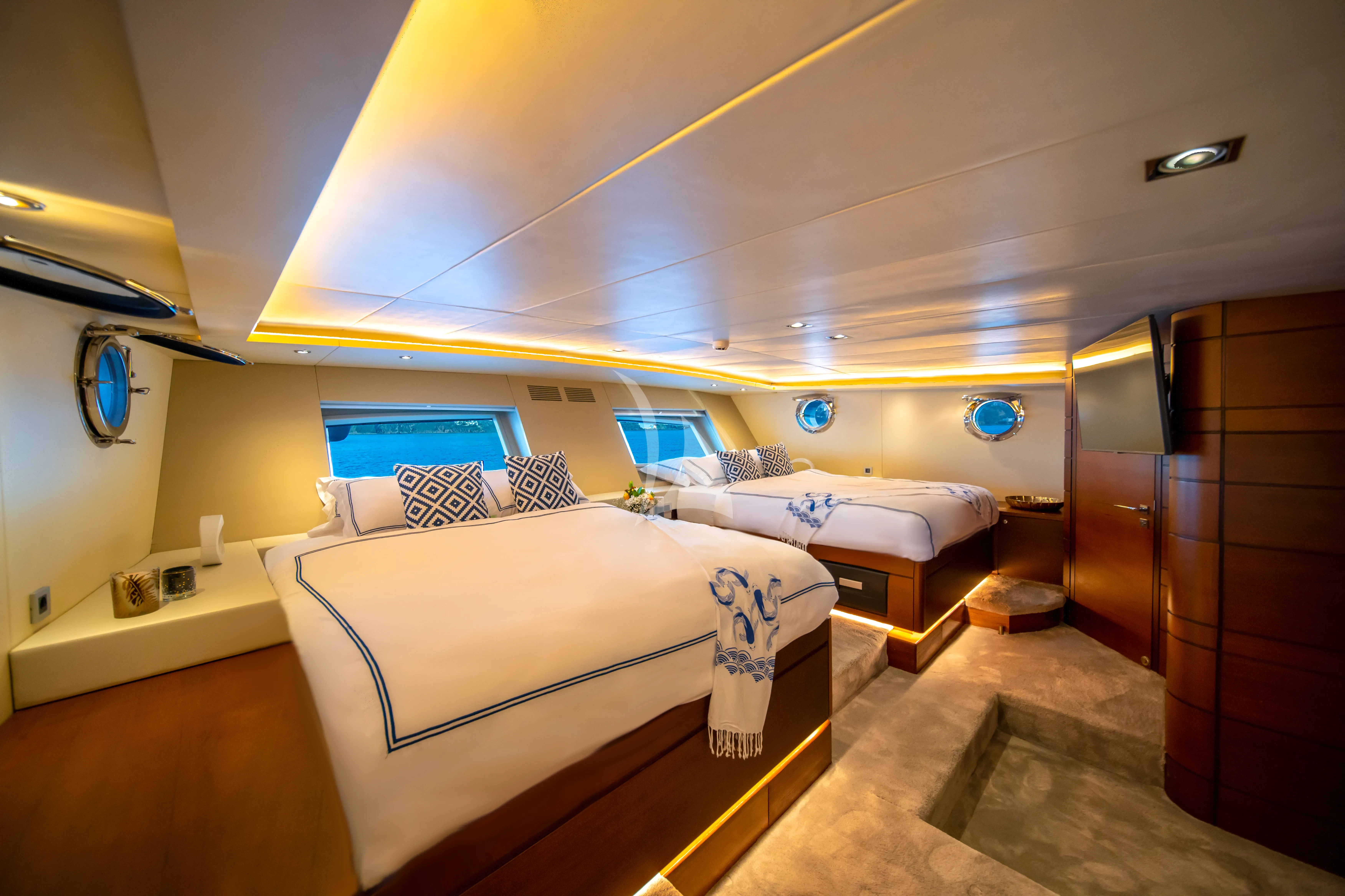 levante_yacht