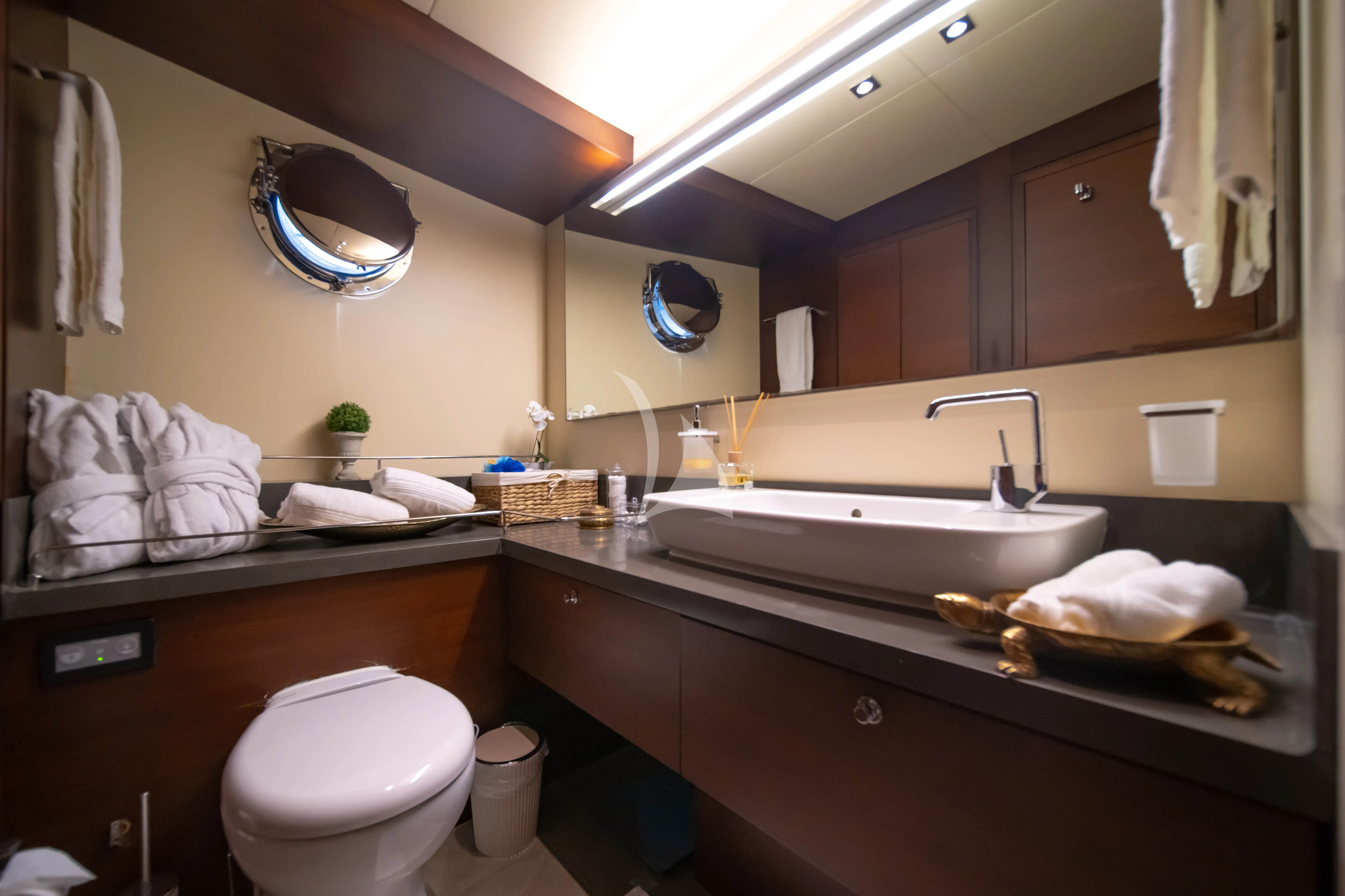 levante_yacht
