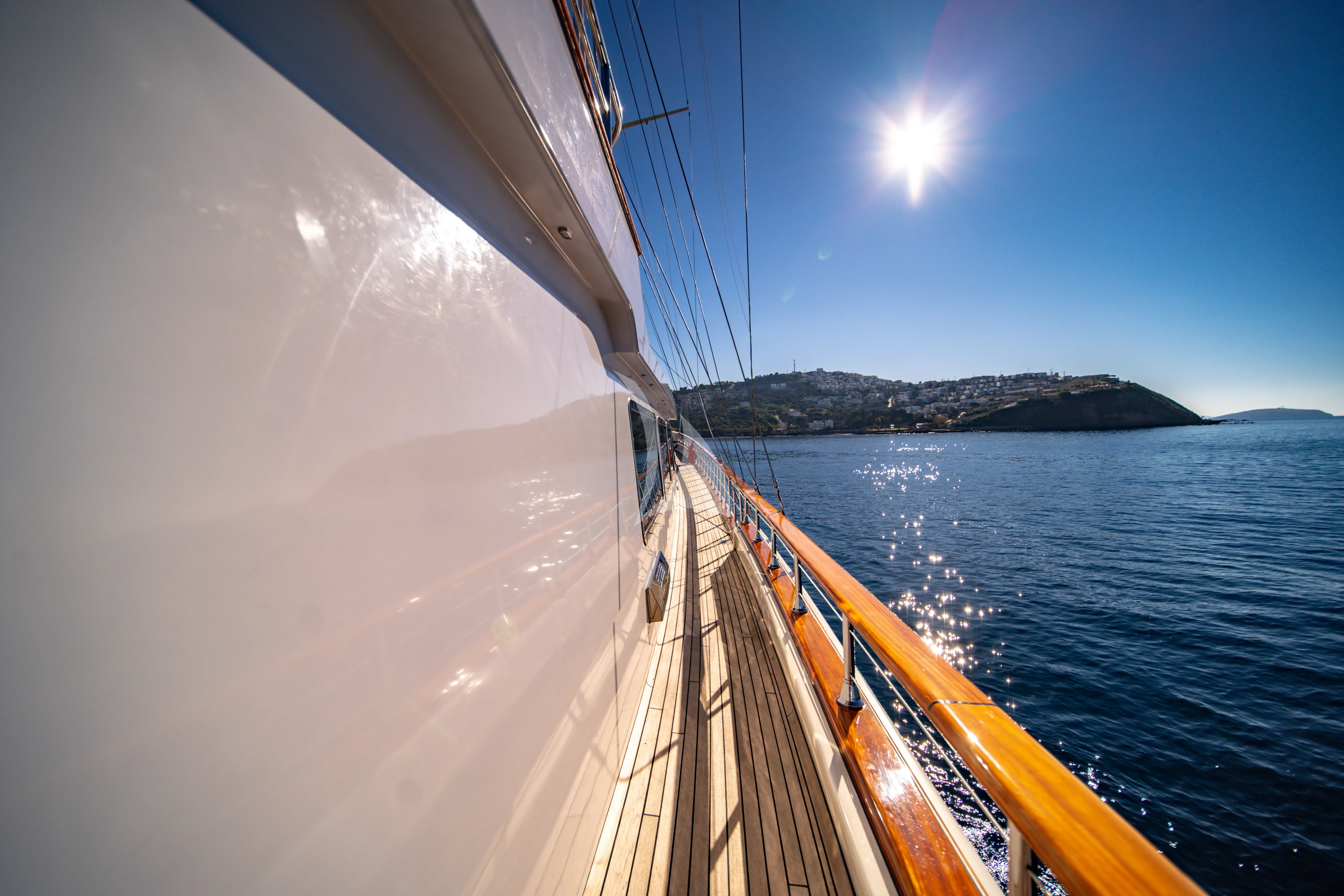 levante_yacht
