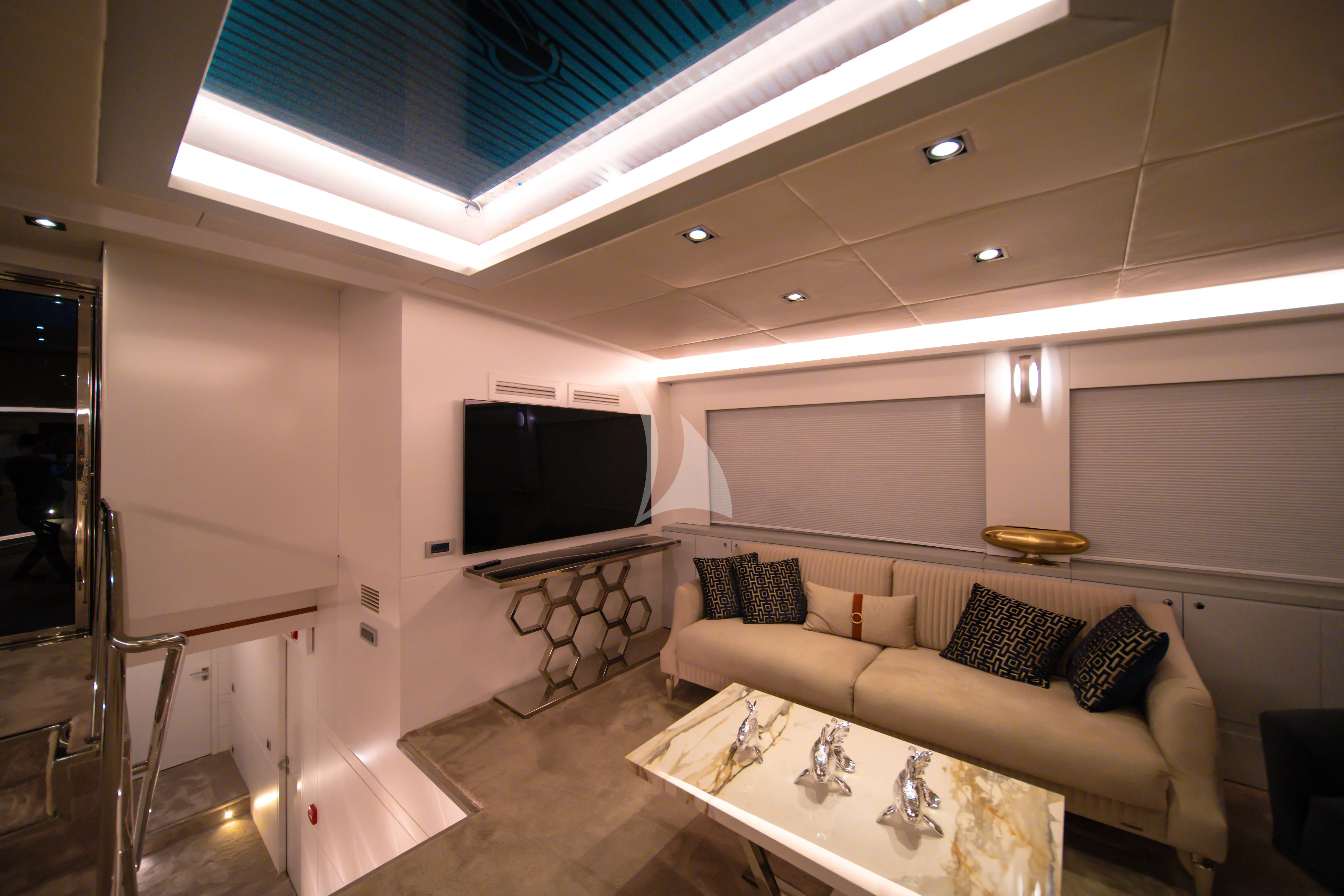 levante_yacht