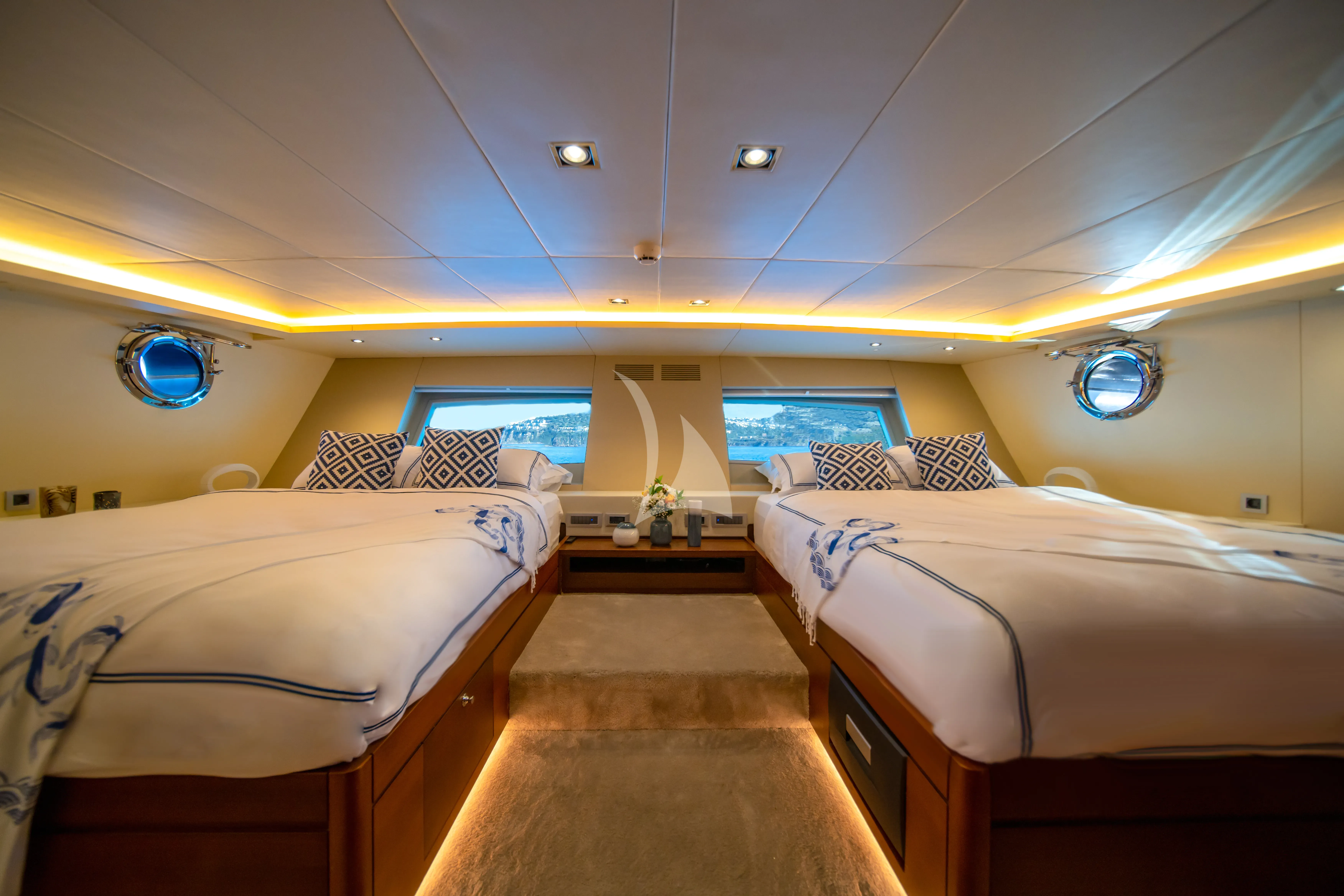 levante_yacht