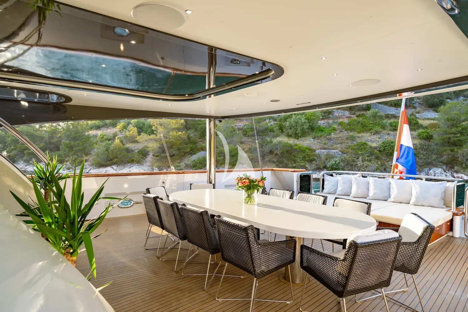levante_yacht