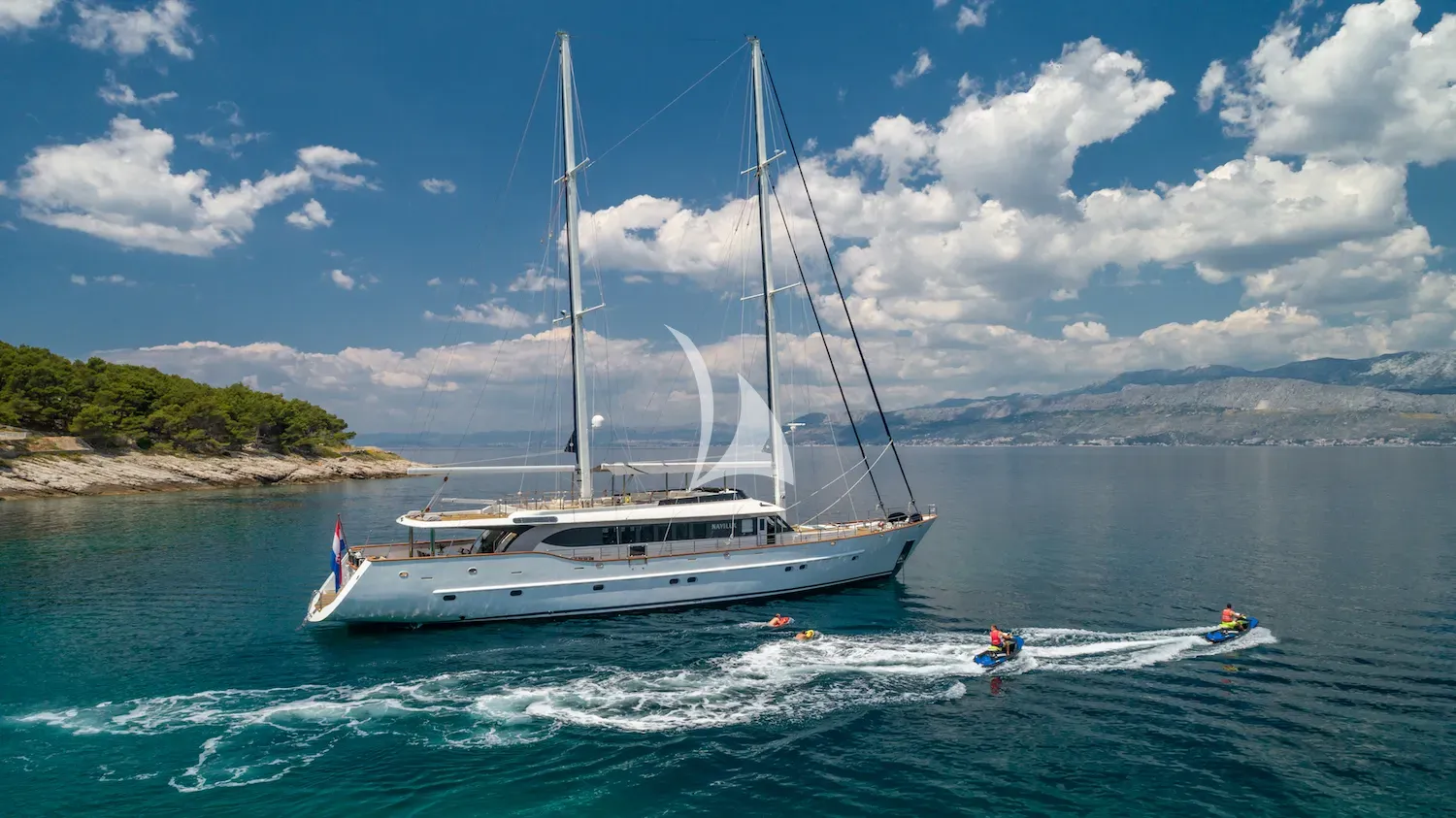 levante_yacht