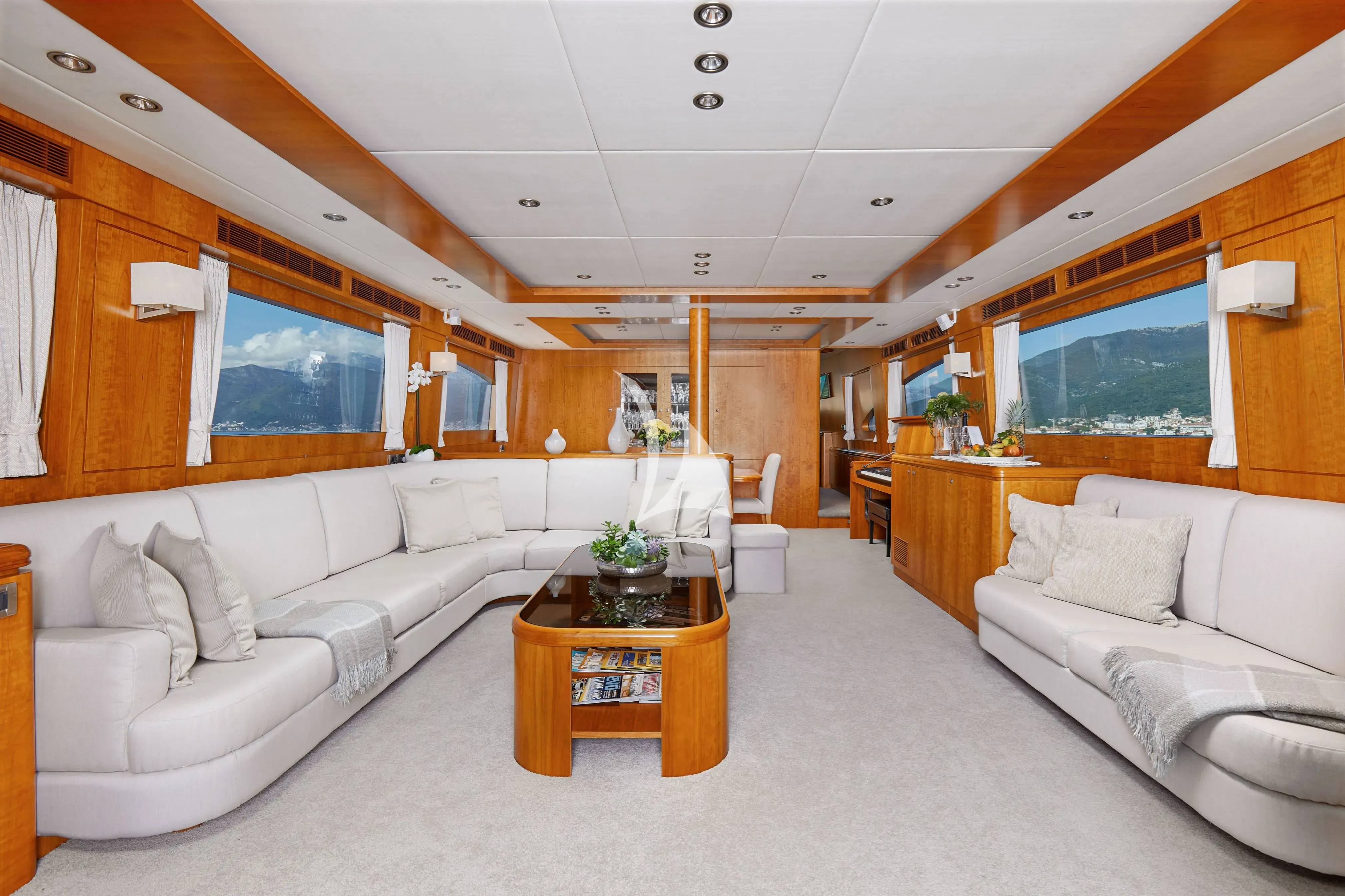 levante_yacht