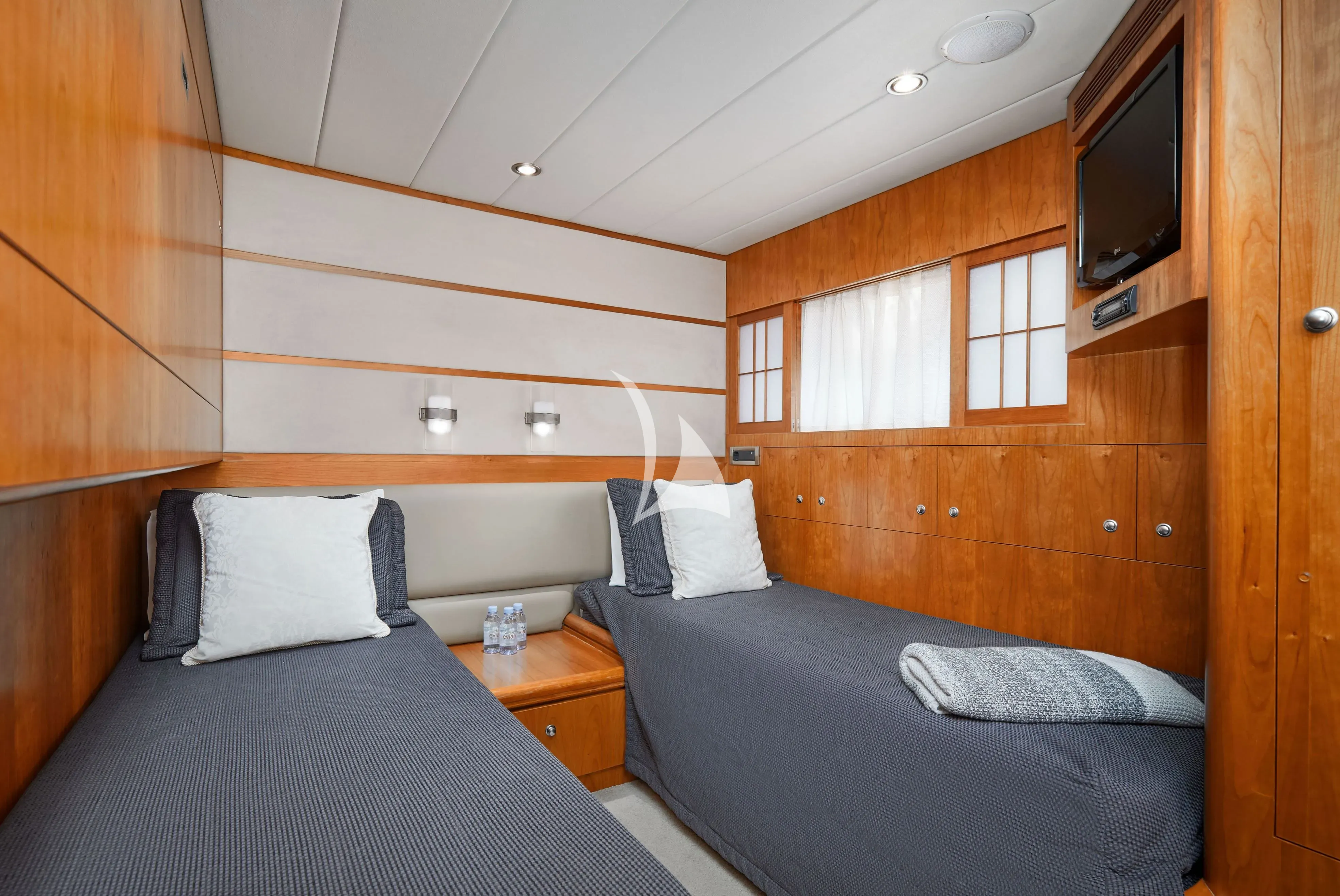 levante_yacht