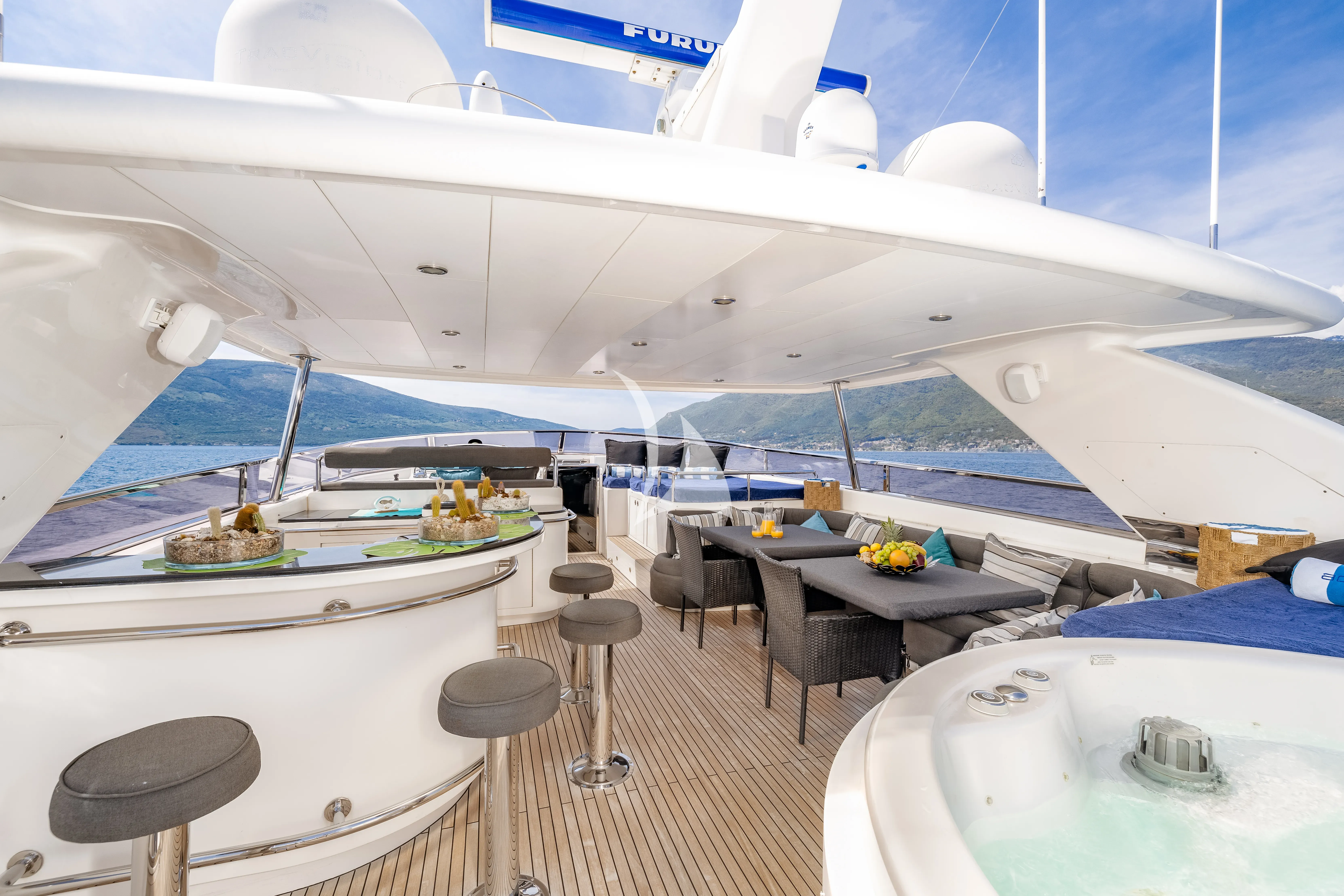 levante_yacht
