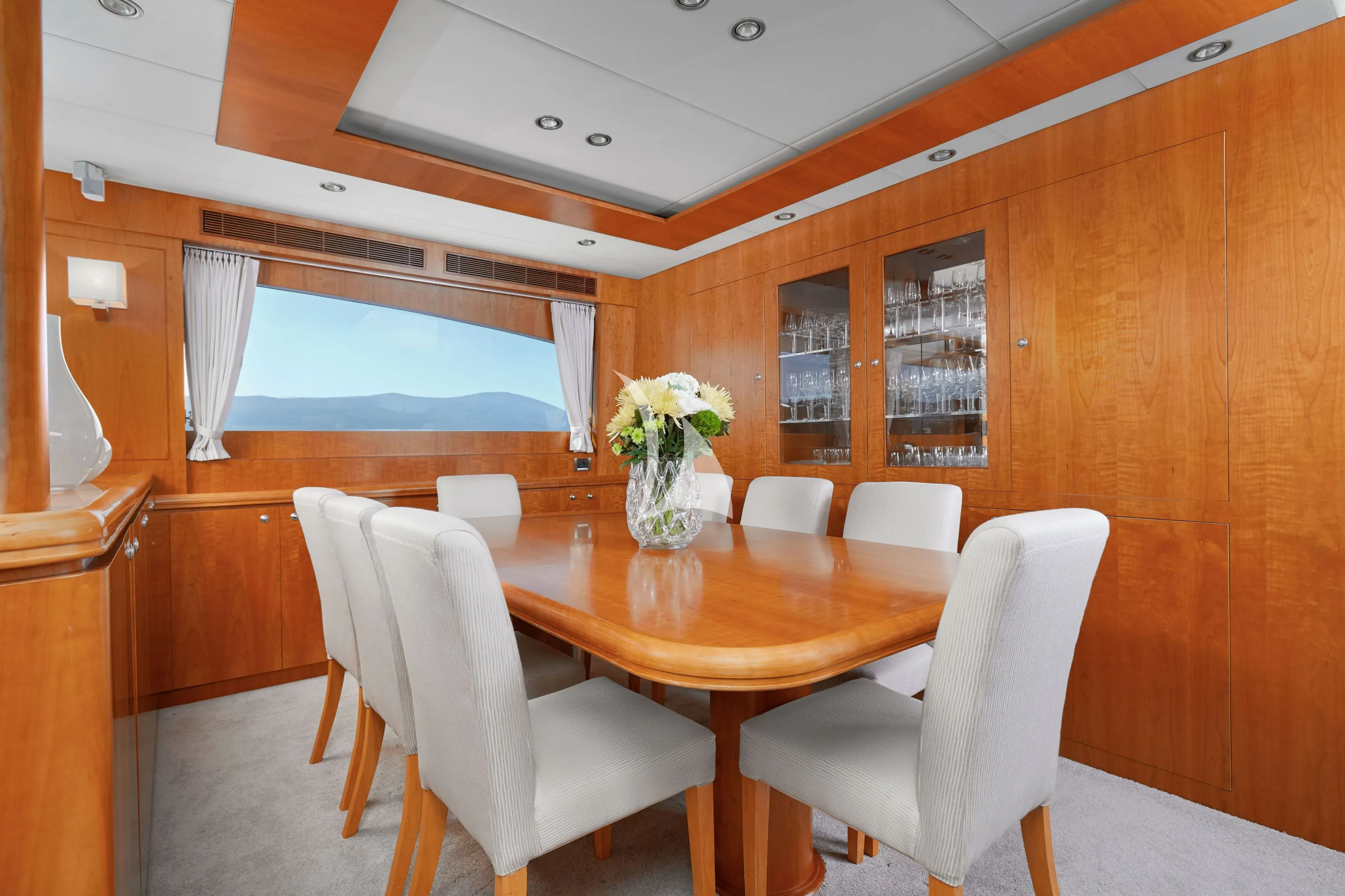 levante_yacht