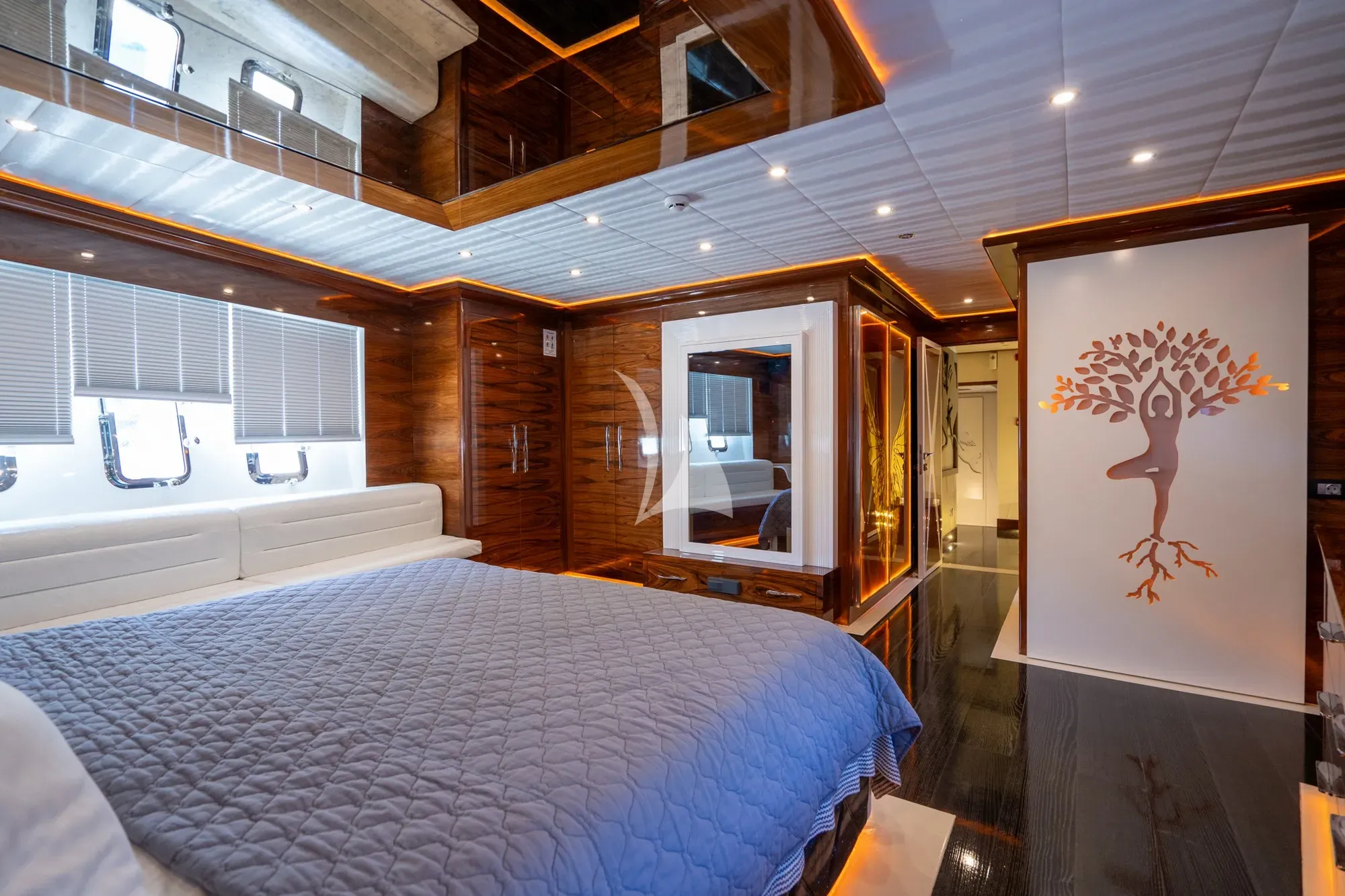 levante_yacht