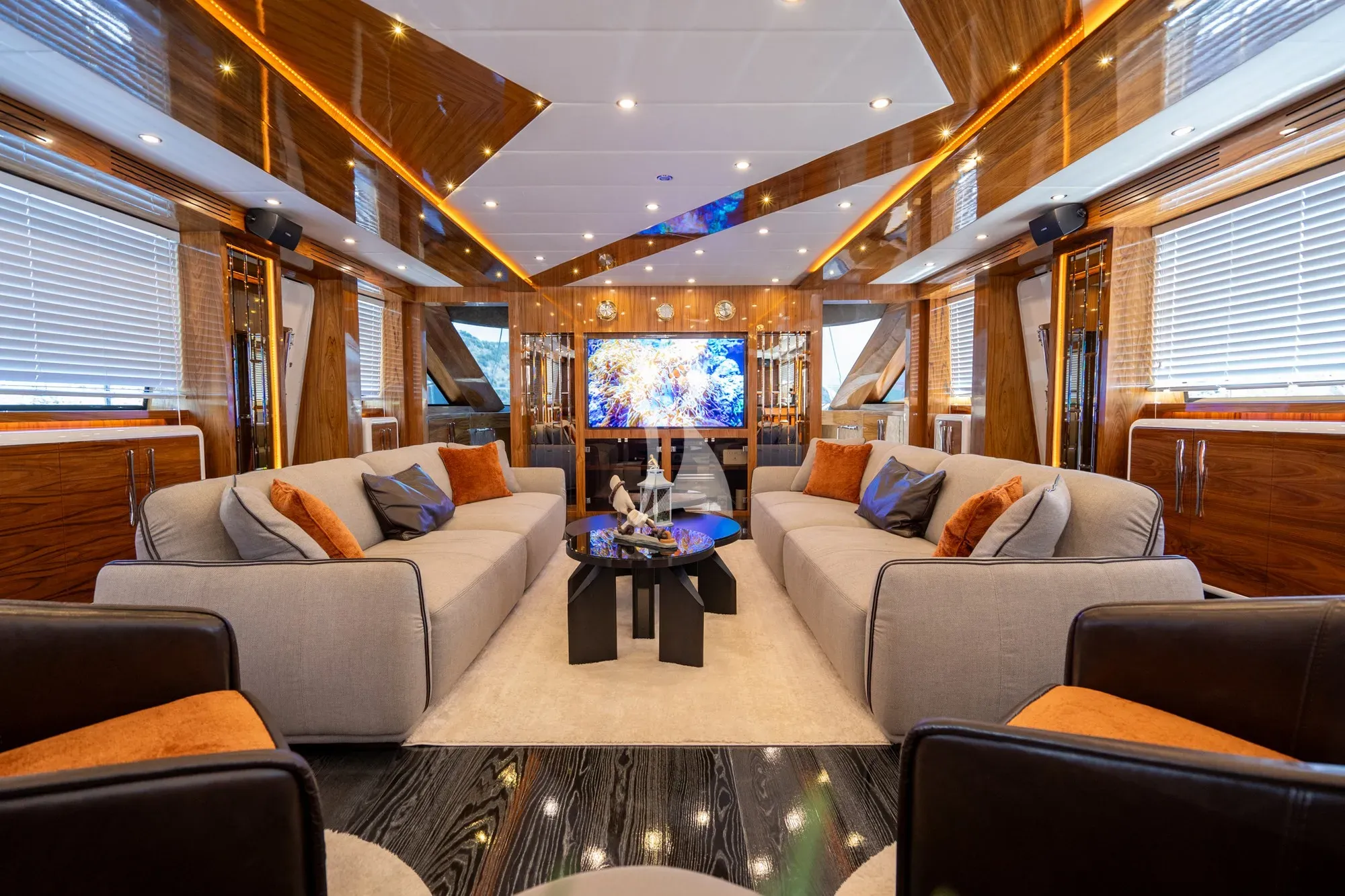 levante_yacht