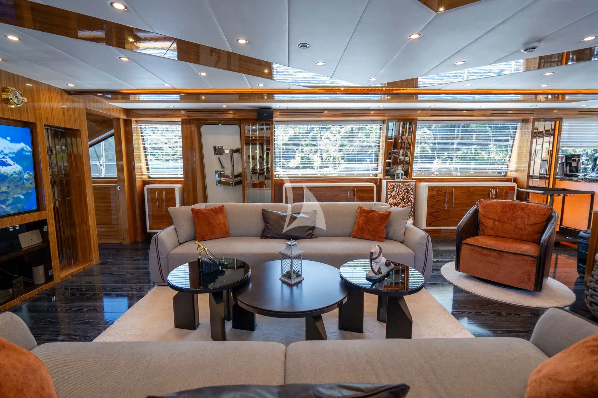 levante_yacht