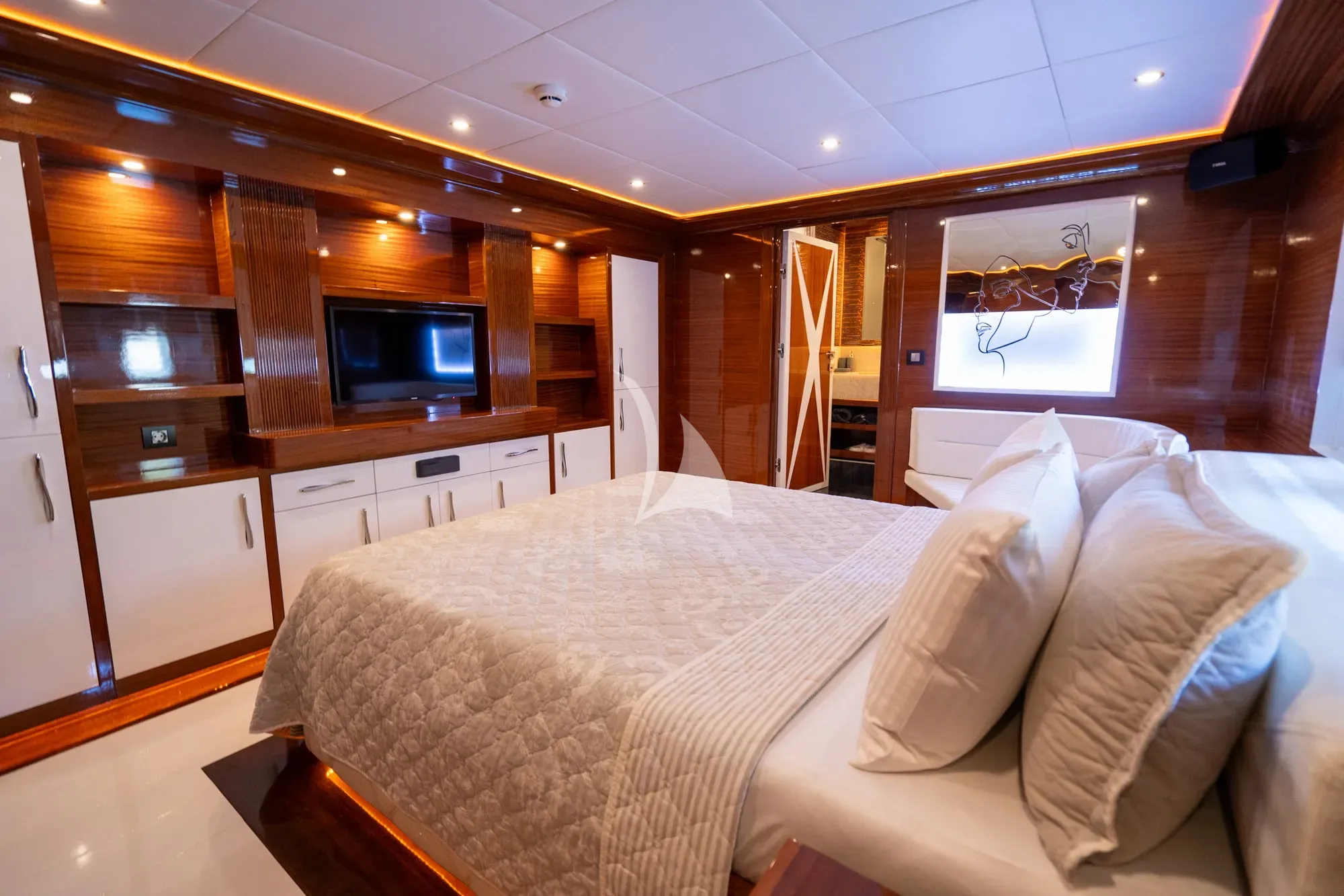 levante_yacht